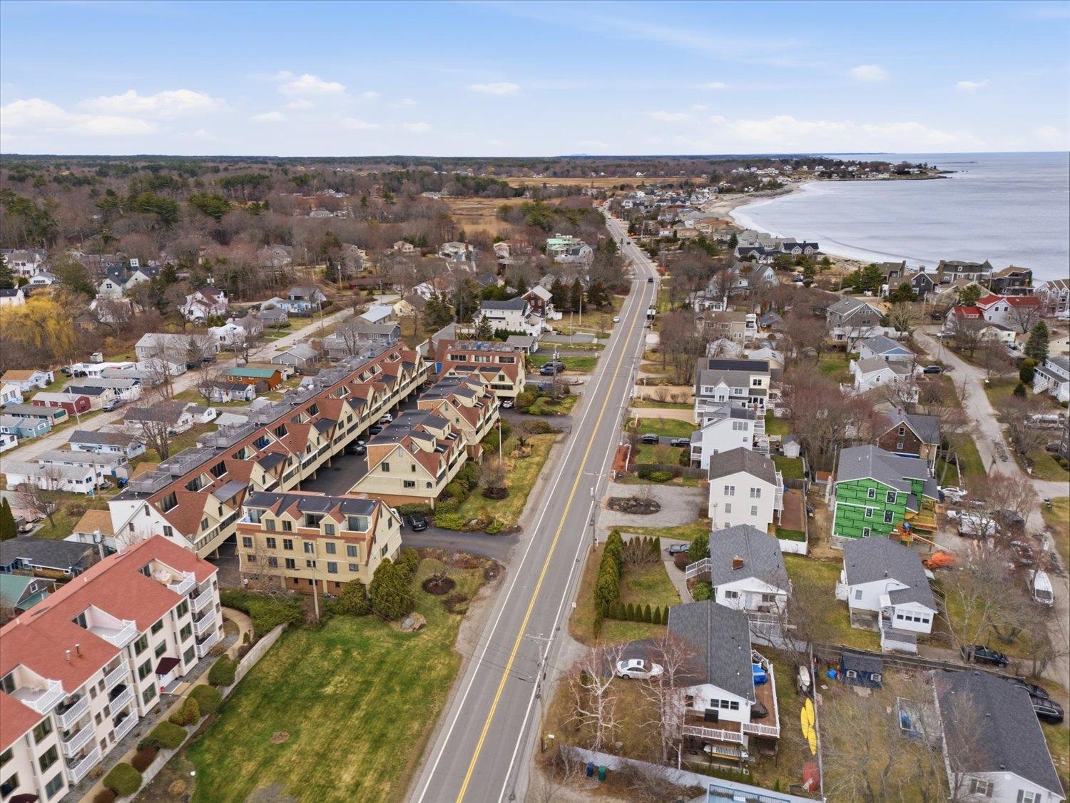 989 Ocean Blvd, Hampton, NH 03842