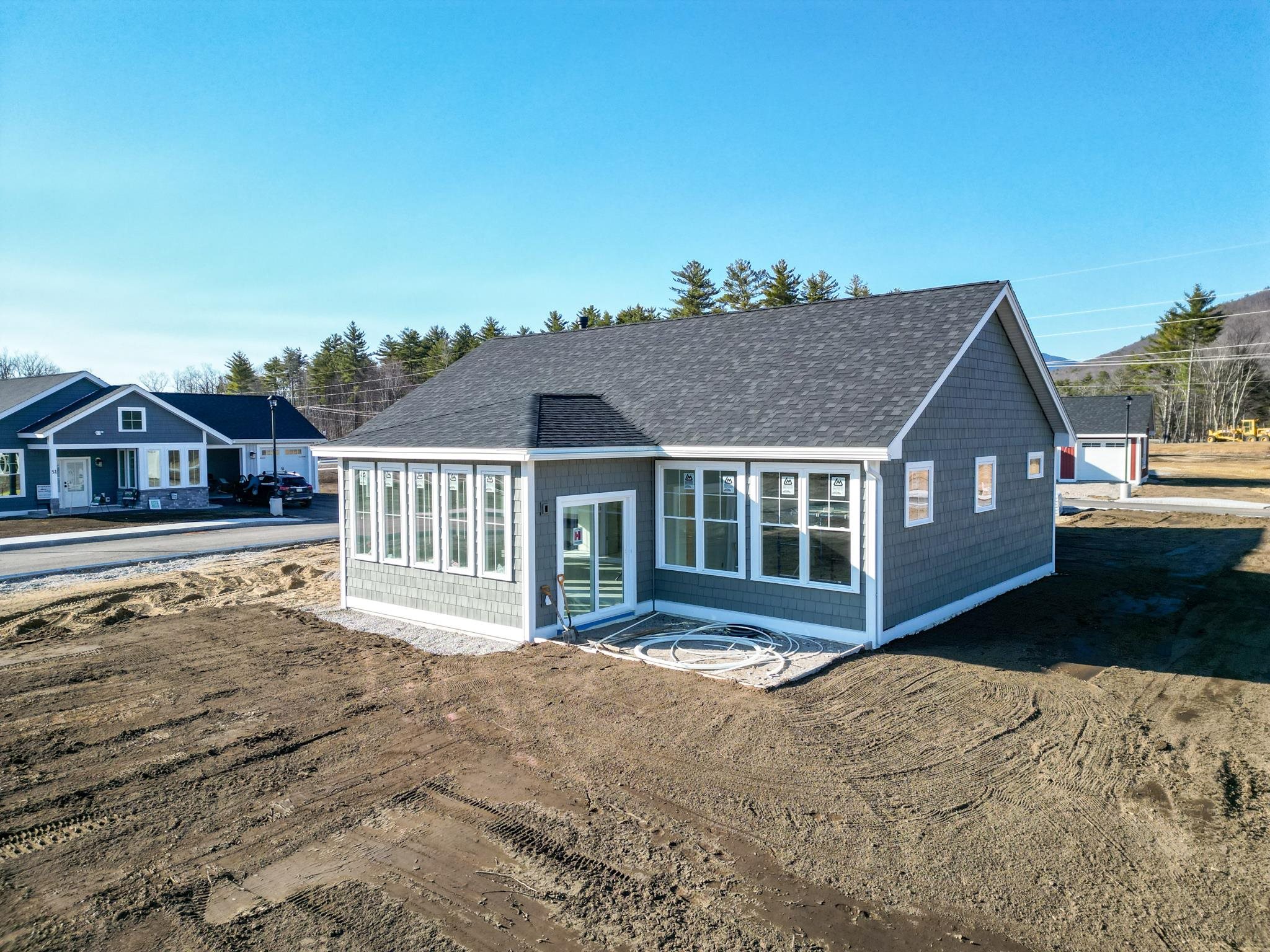 52 Whispering Pines Pl #17, Conway, NH 03860