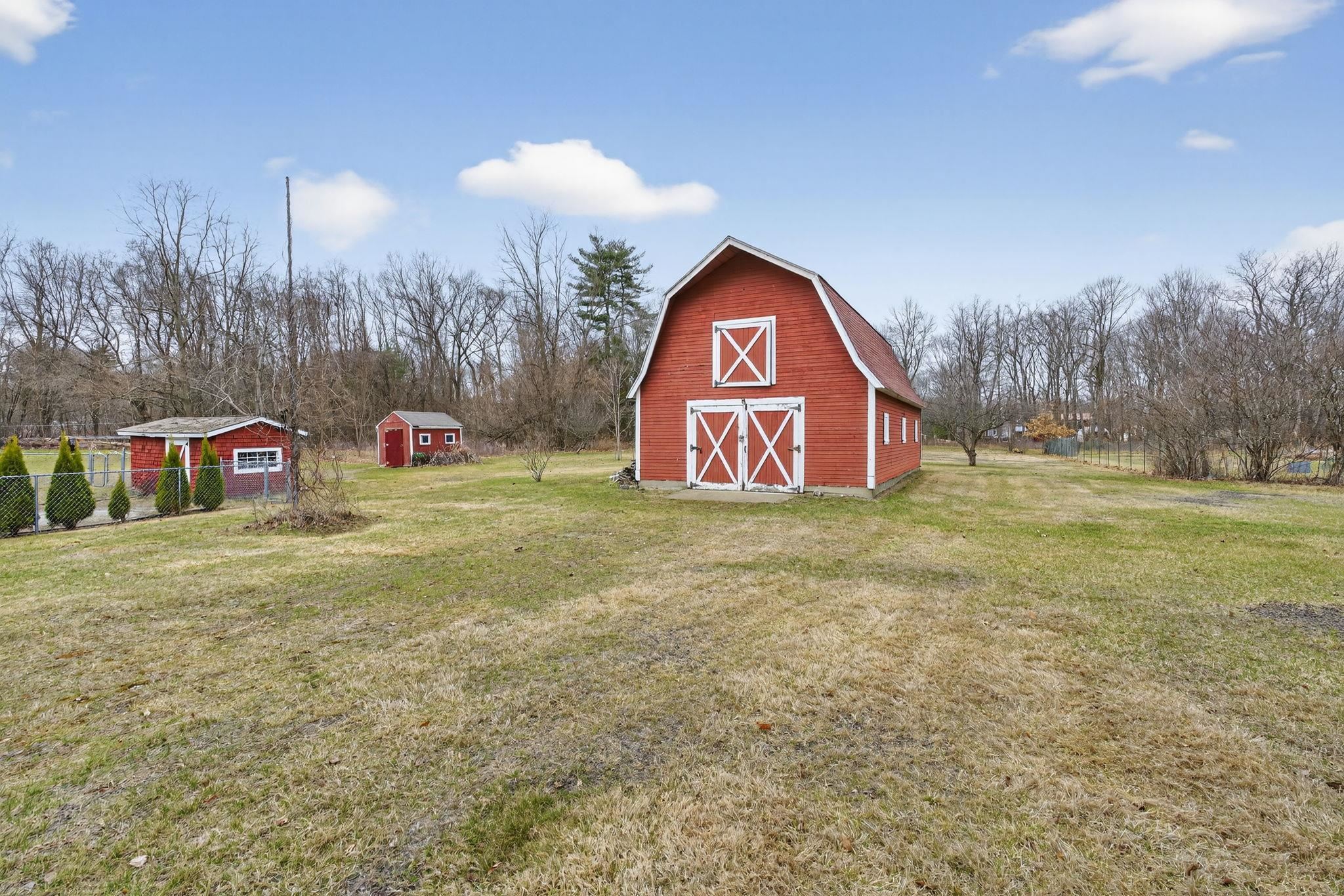 39 Rolfe St, Concord, NH 03303