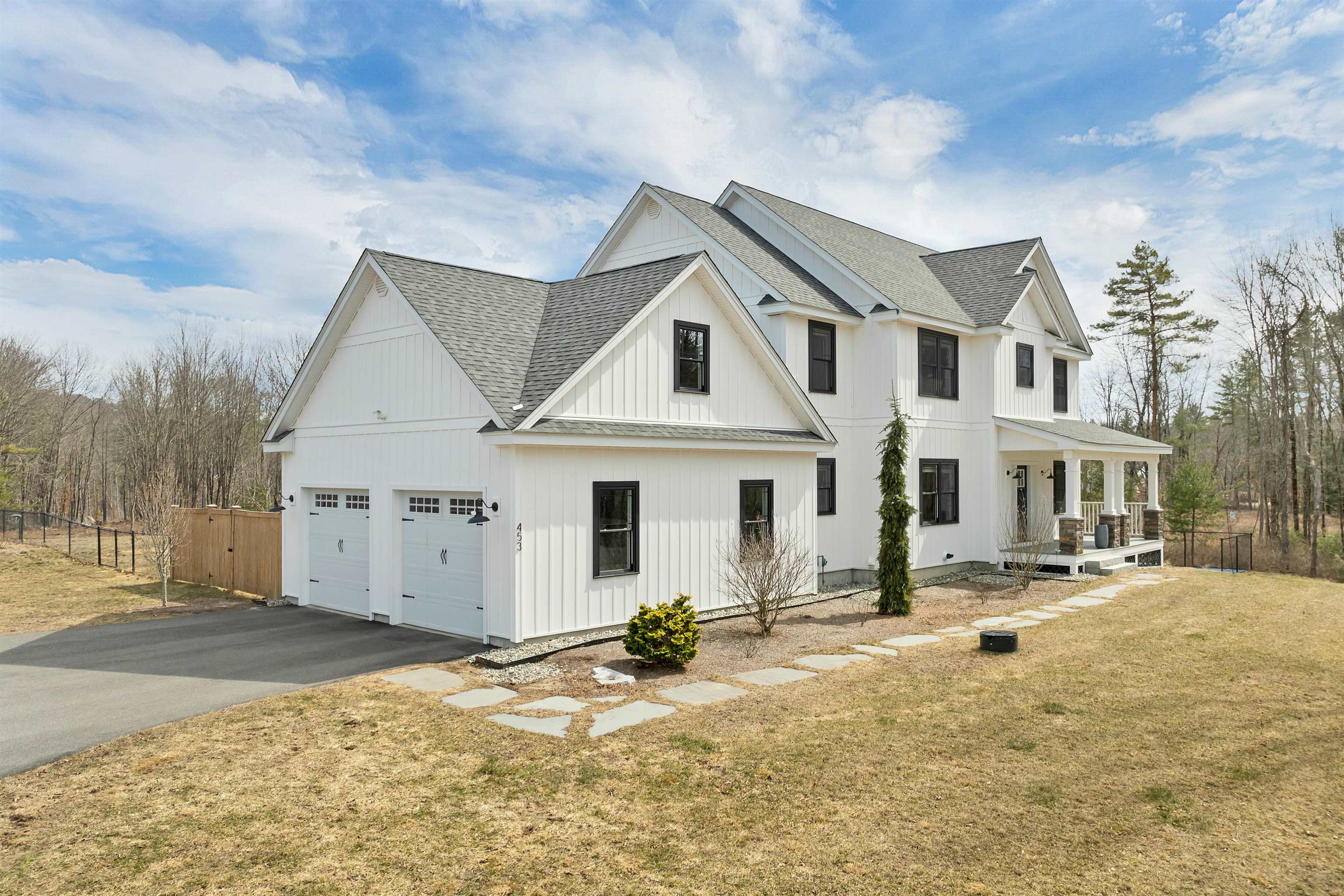 453 Maple St, Hopkinton, NH 03229