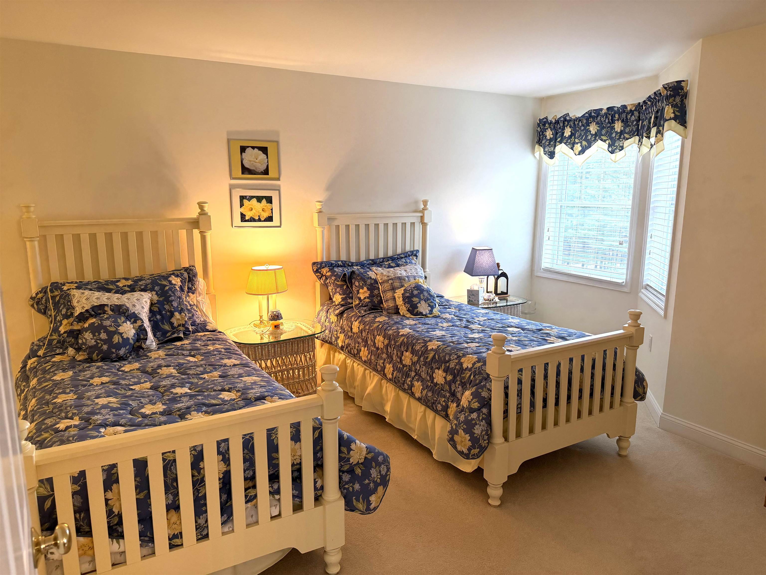 2 Sterling Hill Ln, Exeter, NH 03833