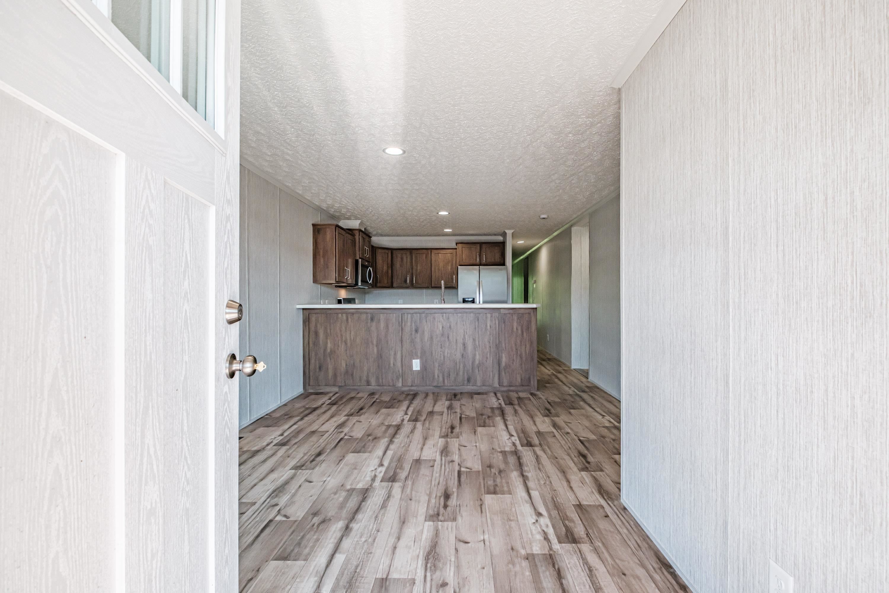 75 Diamondback Dr, Rochester, NH 03868