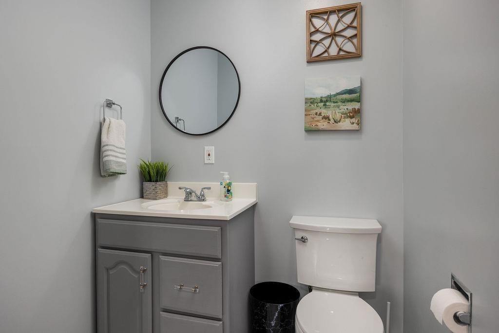 104 John Stark Hw, Newport, NH 03773