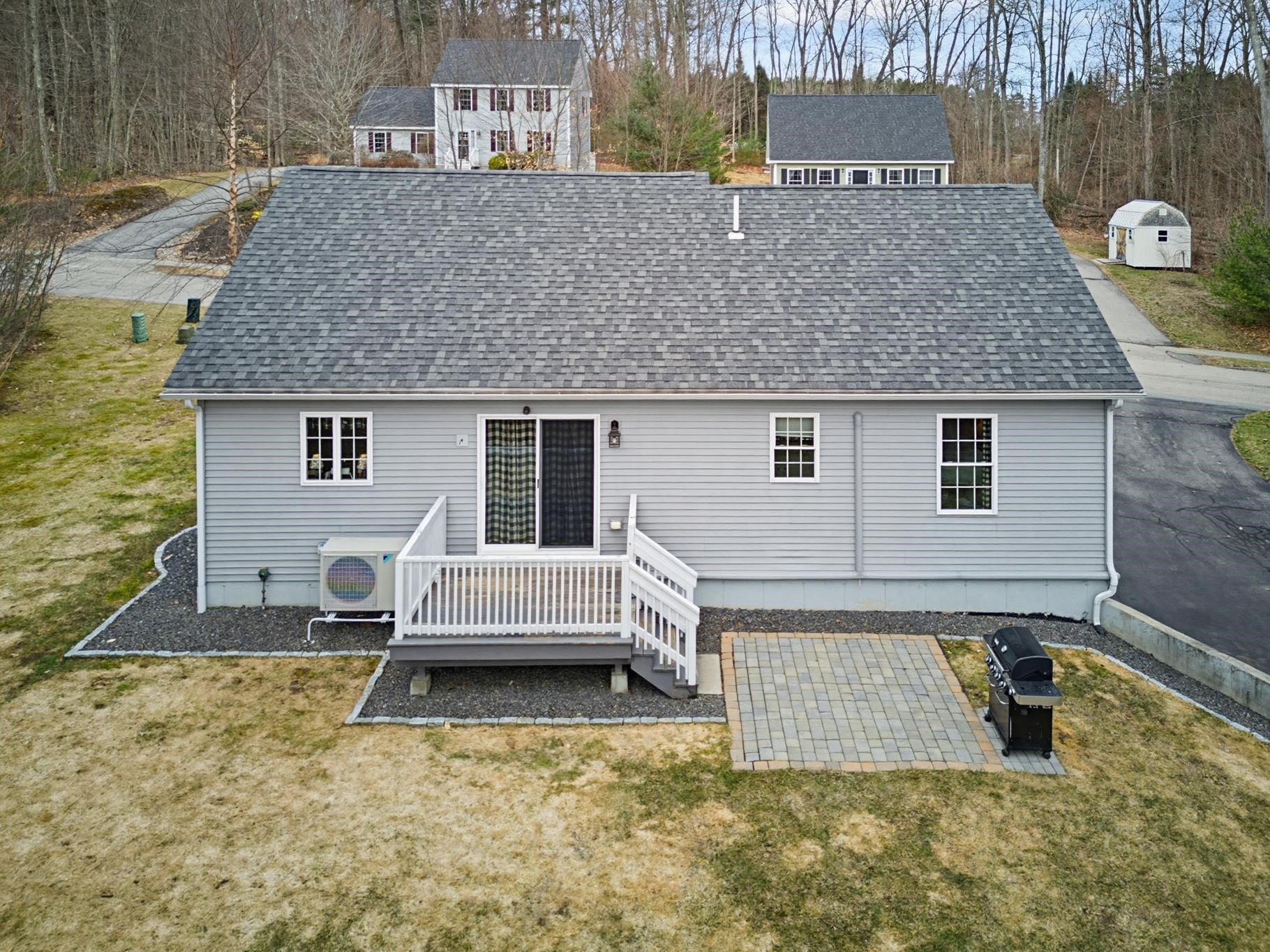 12 Ebony Dr, Rochester, NH 03867