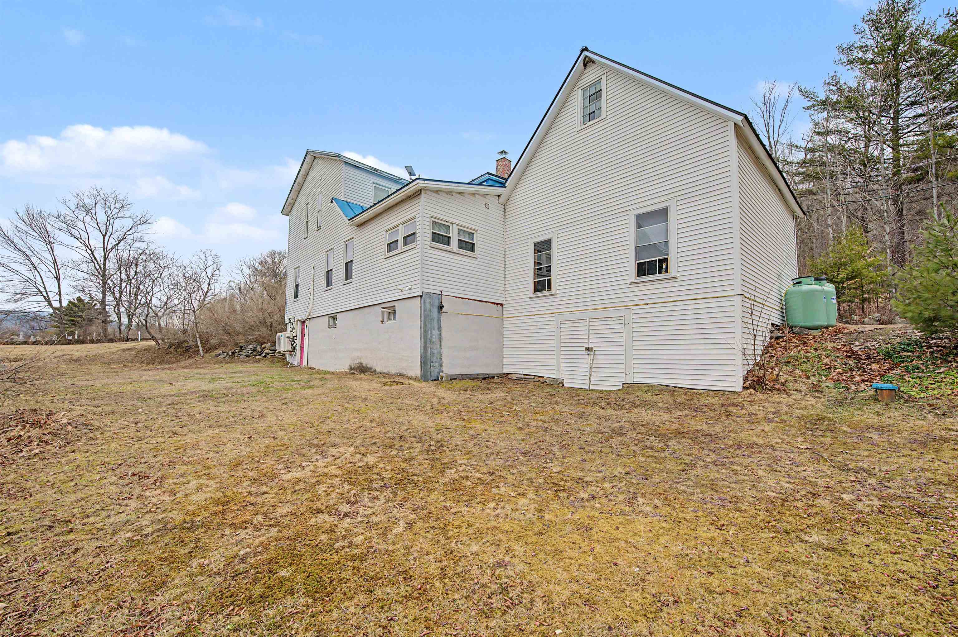 88 Cash St, Croydon, NH 03773