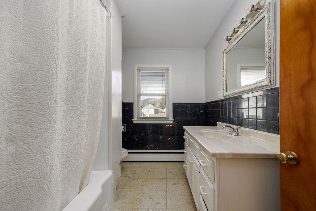 11 Crawford Ave, Lebanon, NH 03784