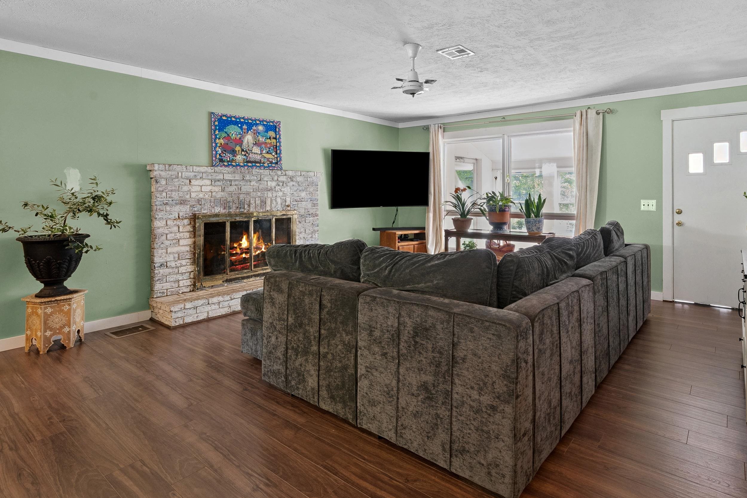 41 Linden Rd, Conway, NH 03860