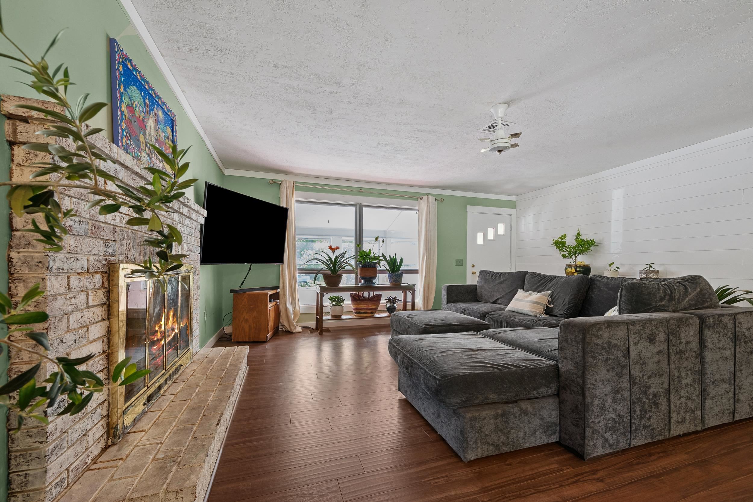 41 Linden Rd, Conway, NH 03860