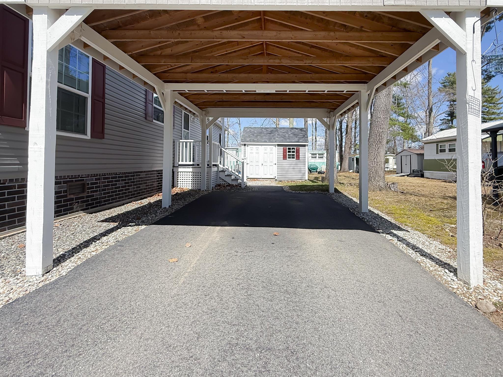 310 Friar Tuck Dr, Exeter, NH 03833