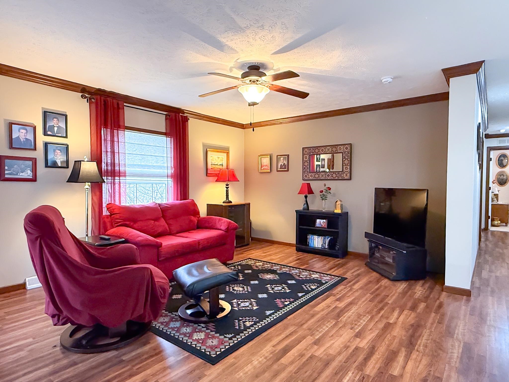 310 Friar Tuck Dr, Exeter, NH 03833