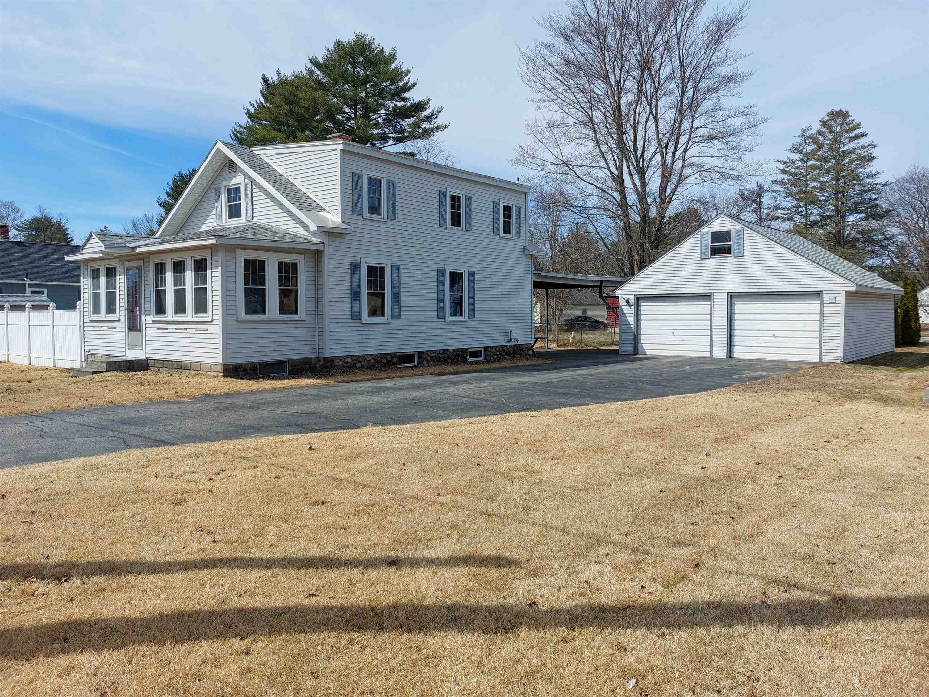 24 Park St, Swanzey, NH 03431