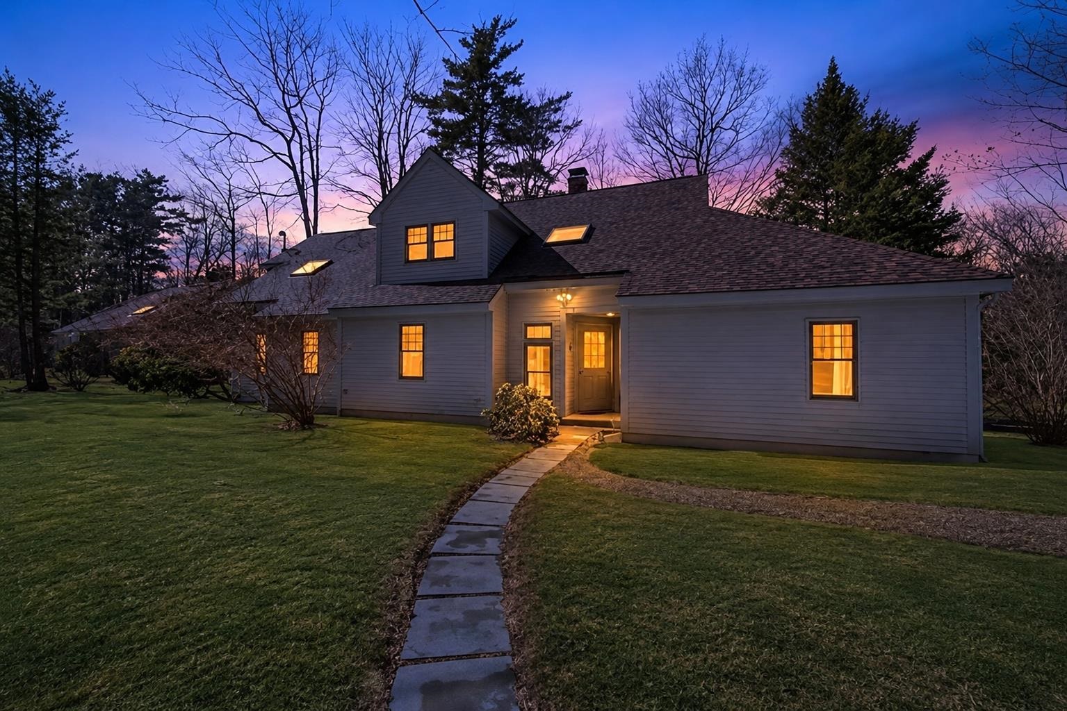 7 Muirfield Ln #24, Holderness, NH 03245