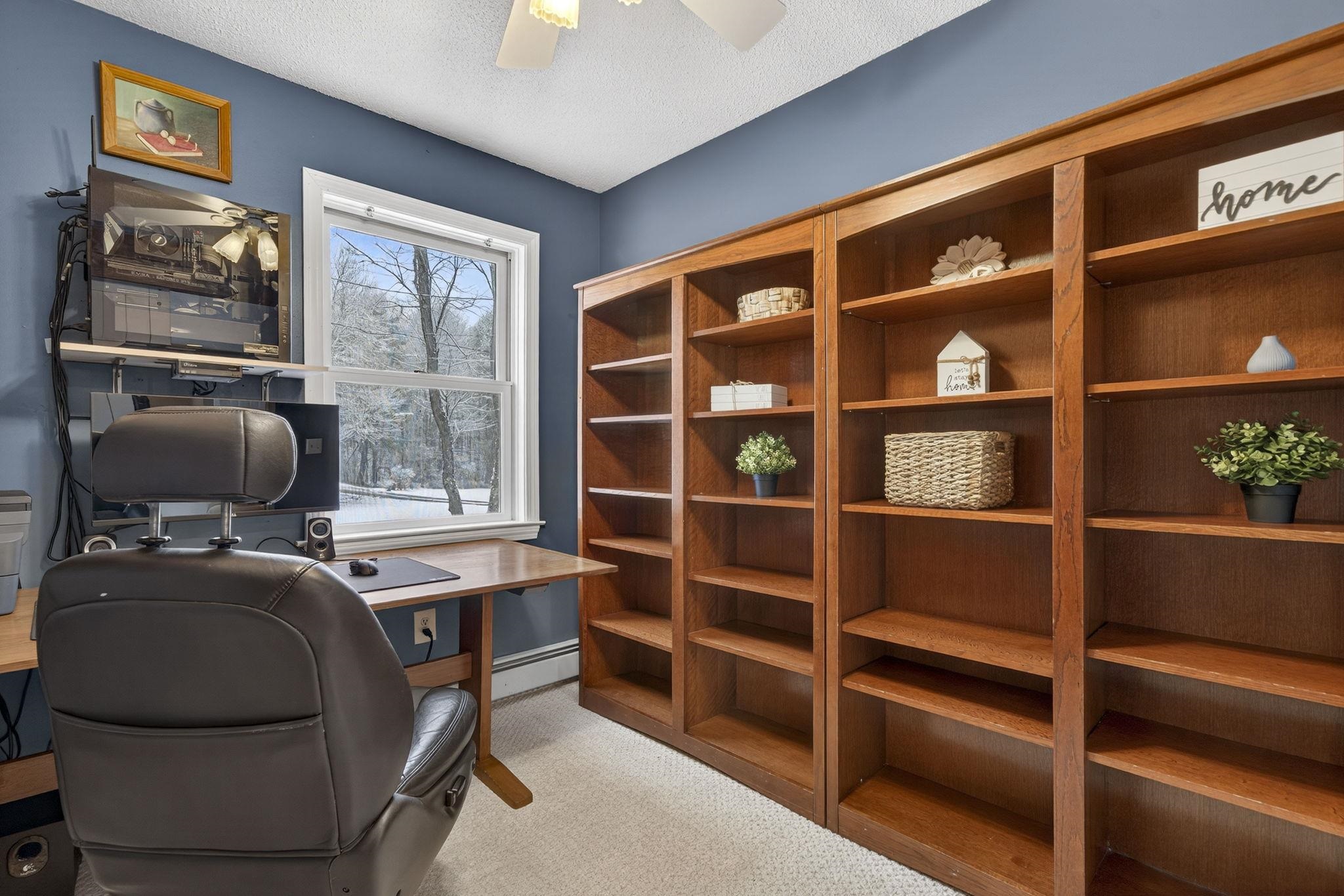 218 Old Turnpike Rd, Northwood, NH 03261