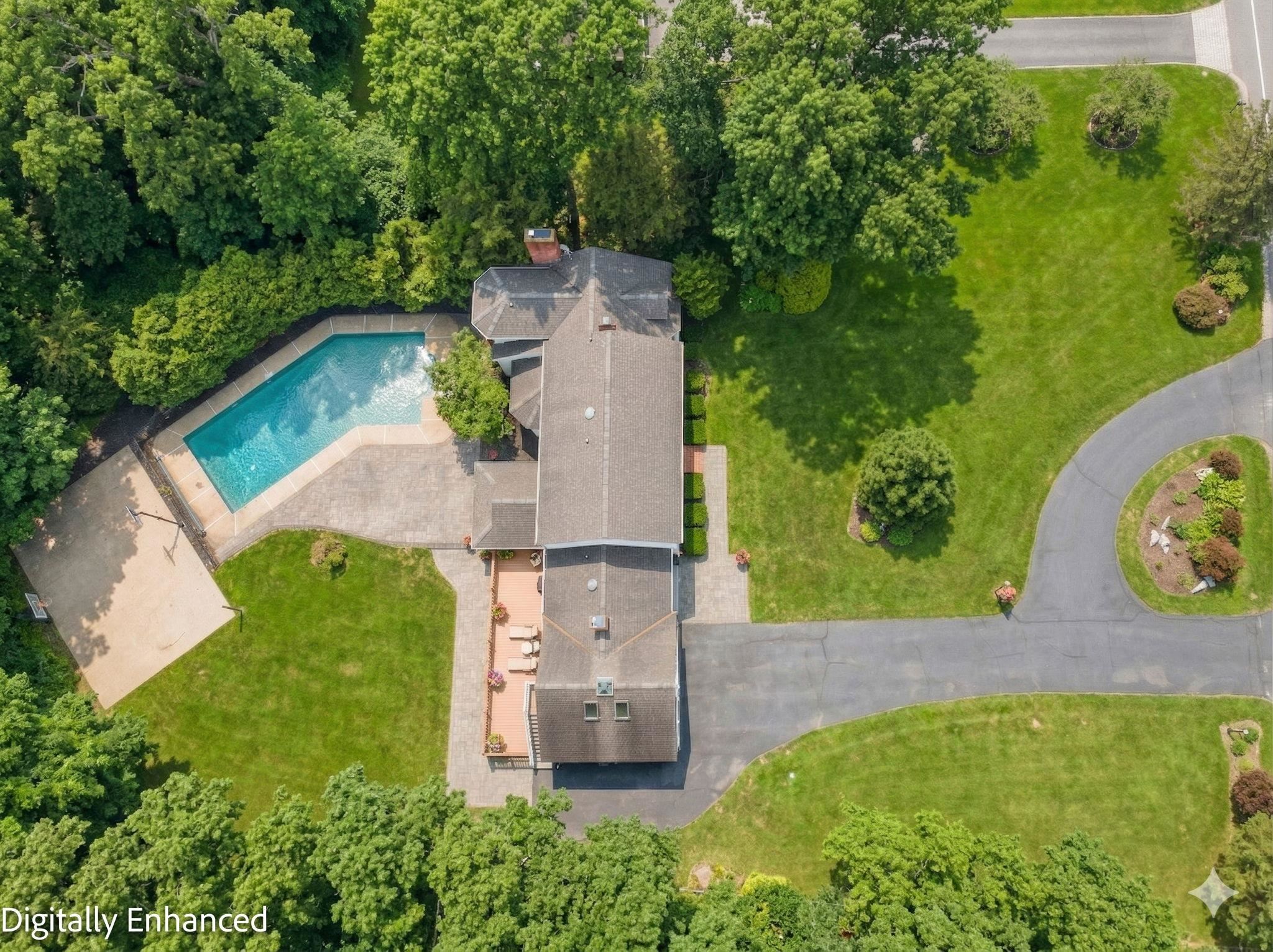 197 Liberty Hill Rd, Bedford, NH 03110-5628