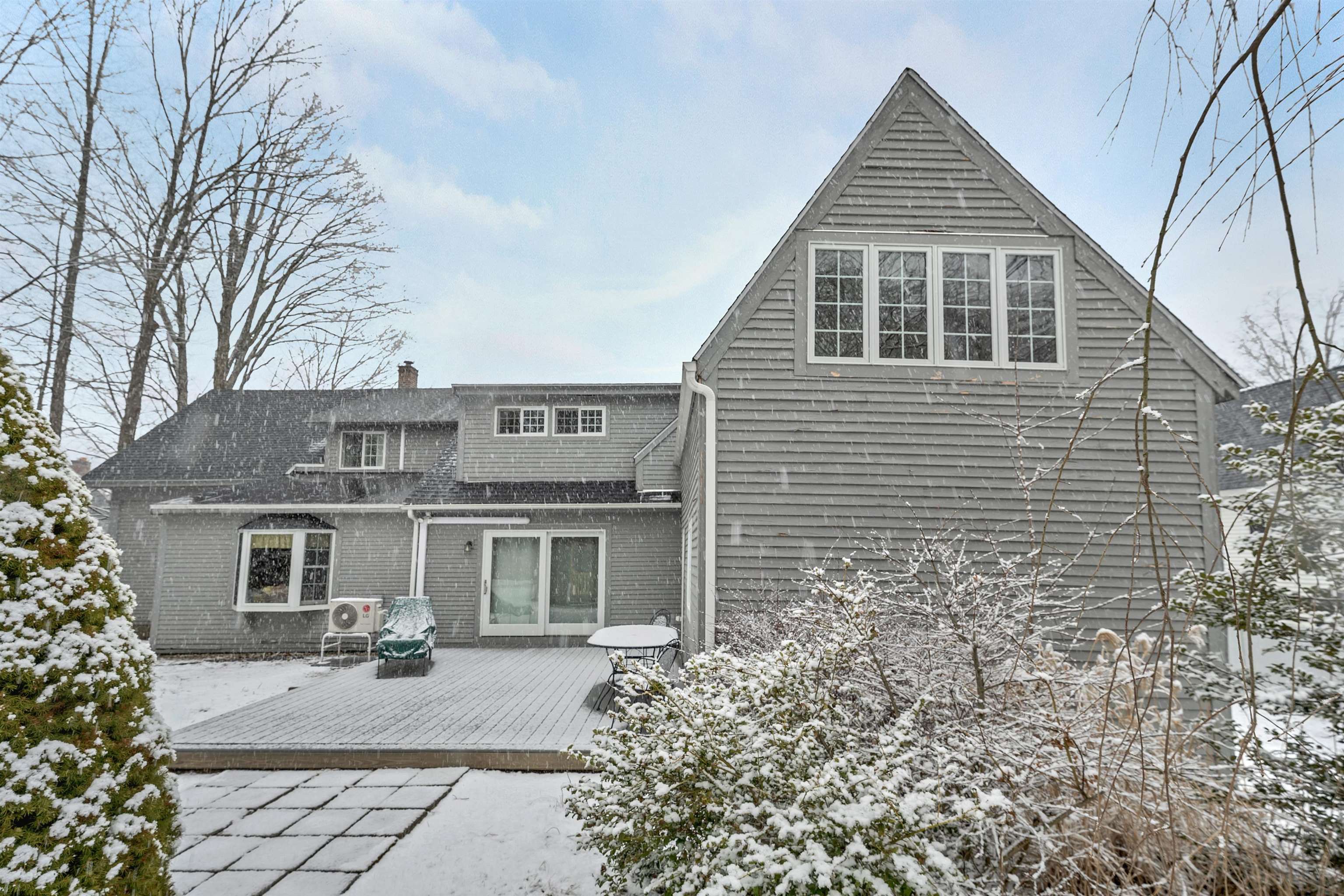 133 Main Street — photo 3