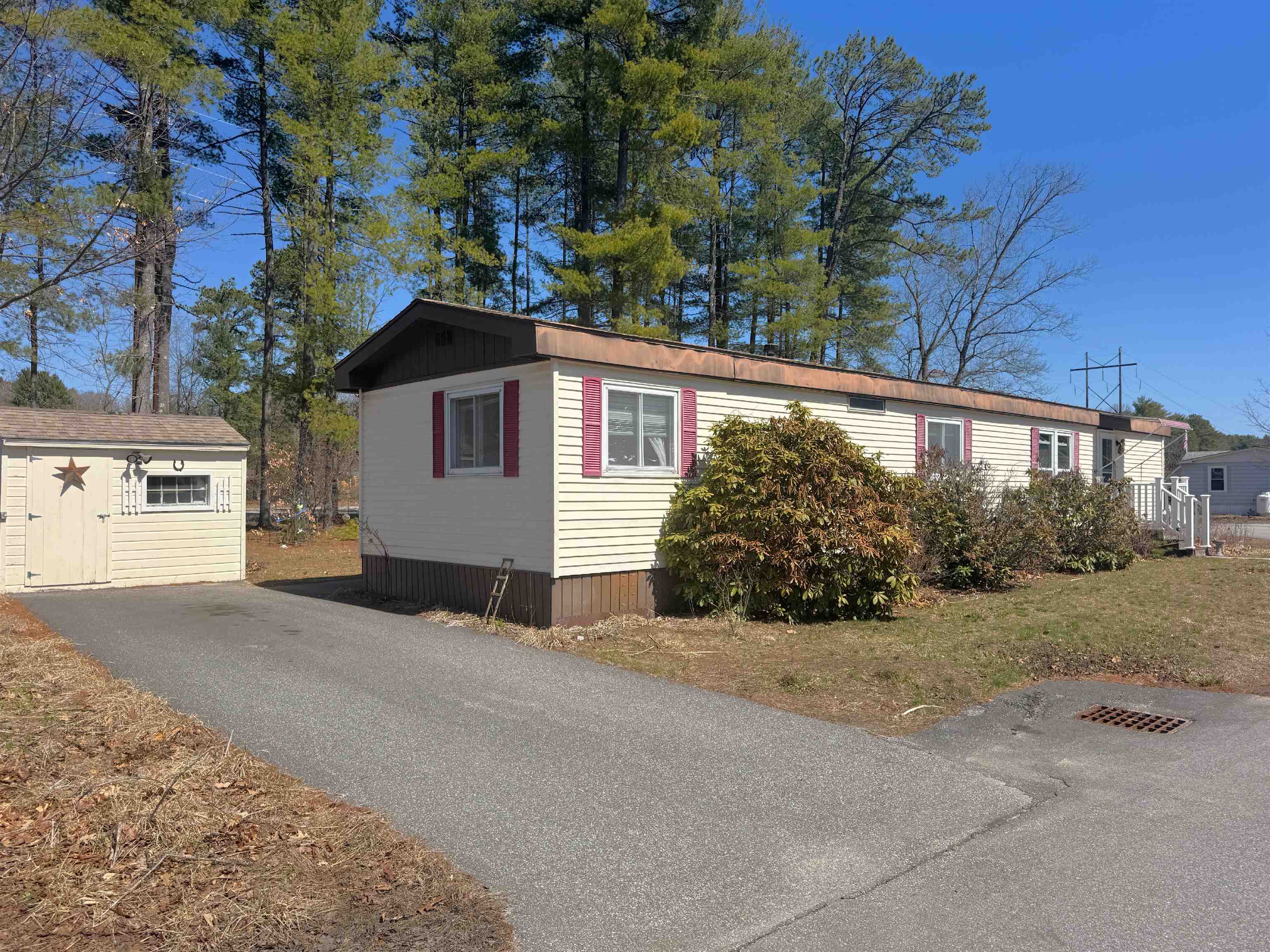 20 Country Way, Goffstown, NH 03045