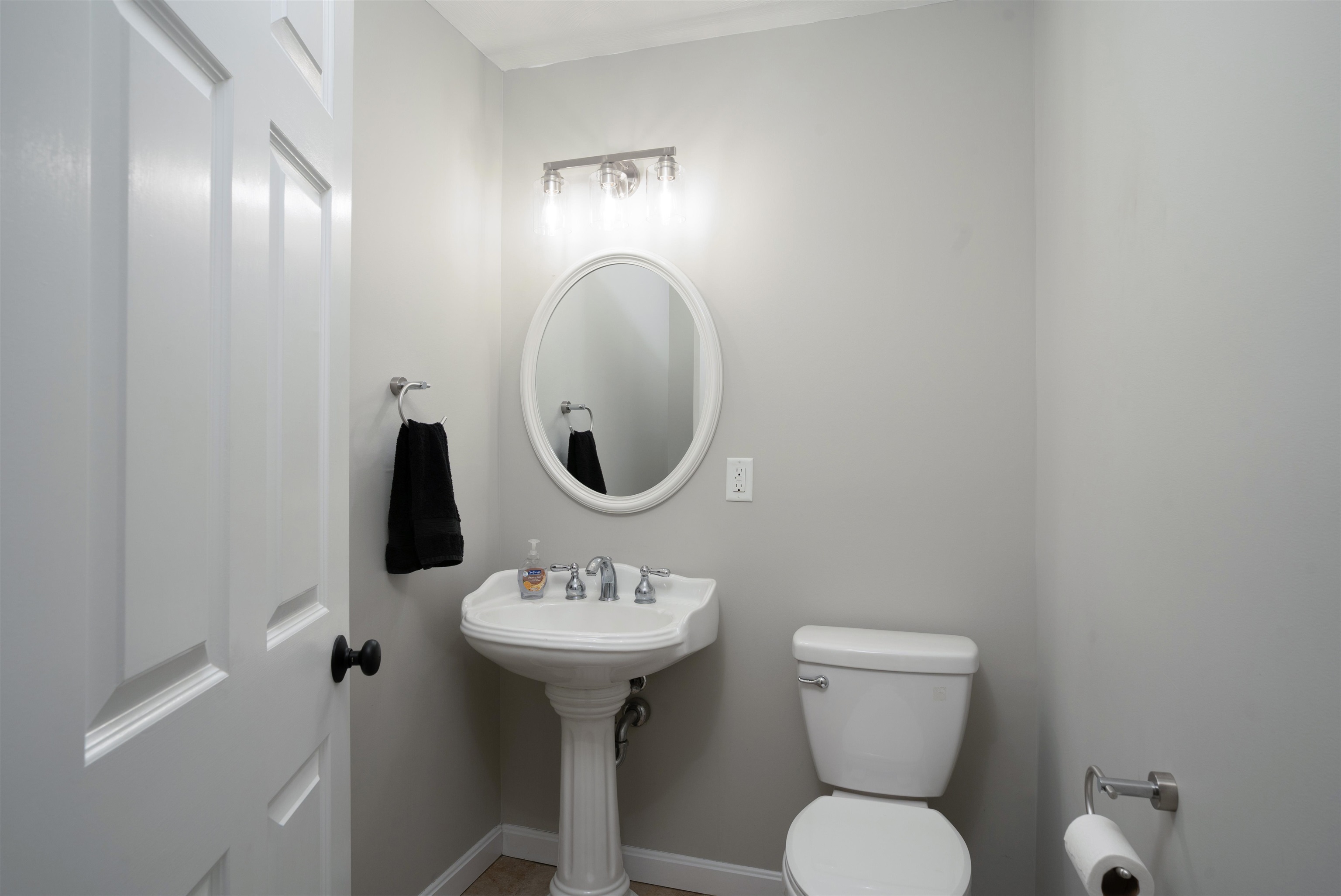 10 Quarry Rd, Hooksett, NH 03106