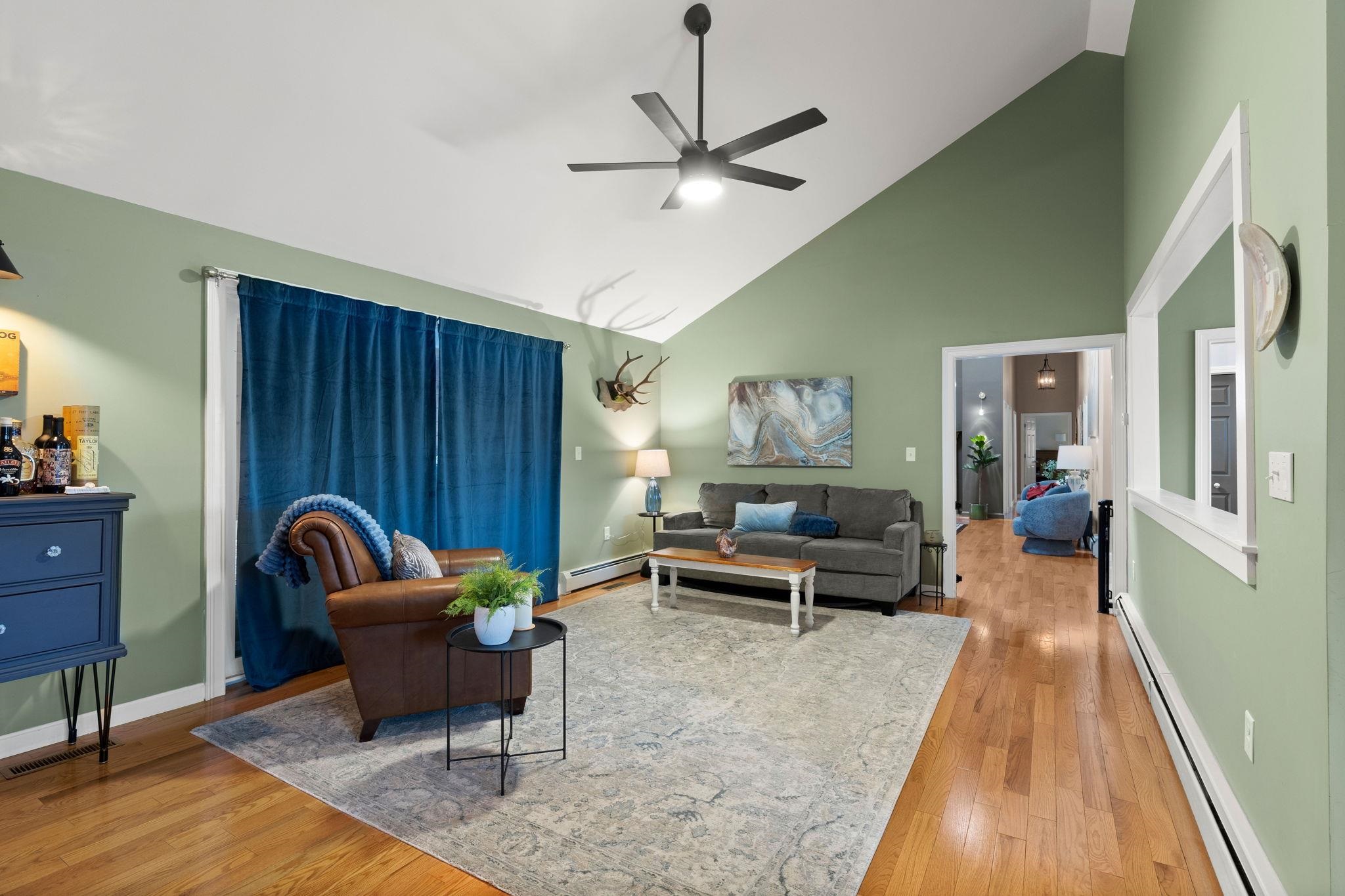 2 Riverwoods Dr, Exeter, NH 03833