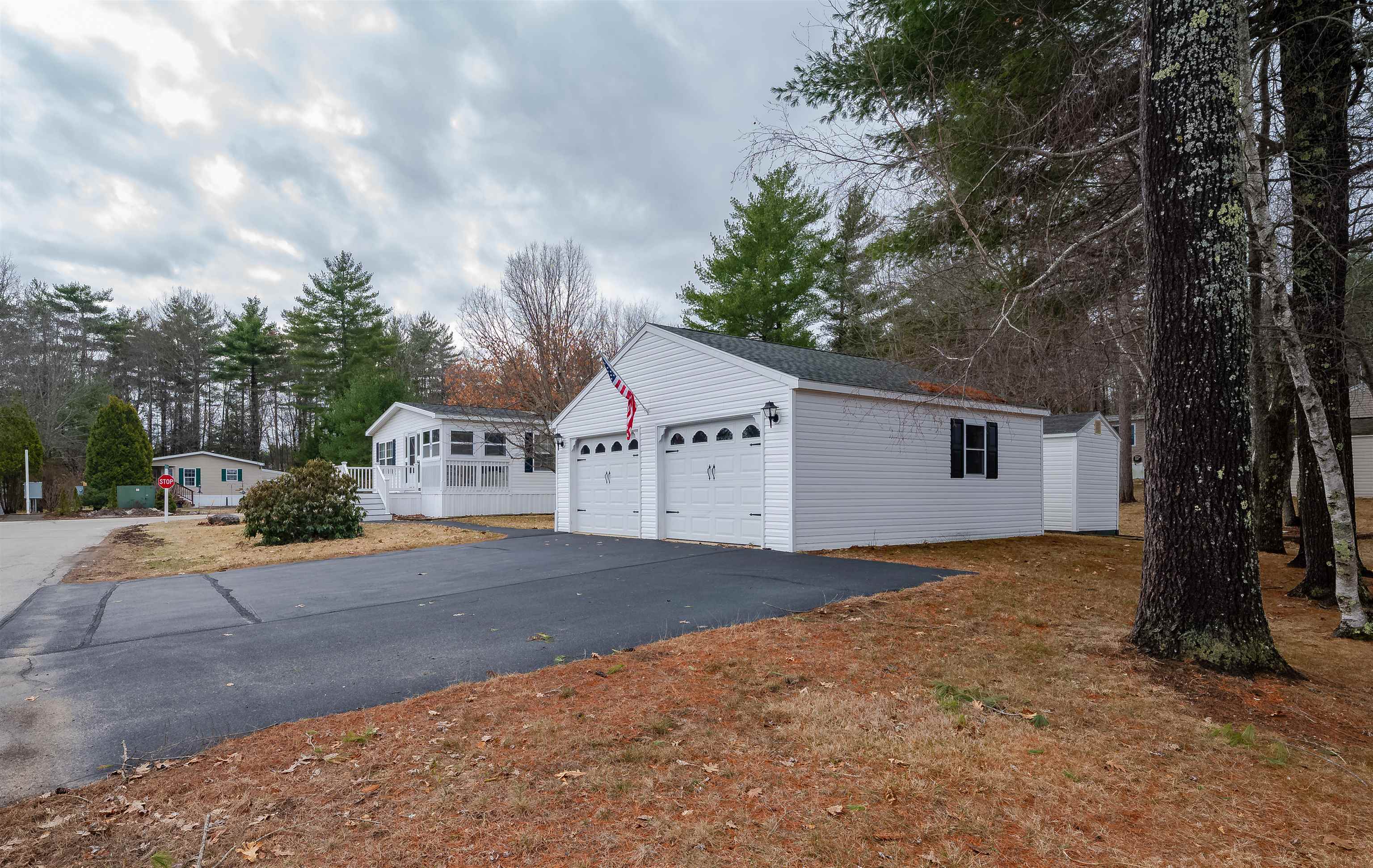 169 Eagle Dr, Rochester, NH 03868