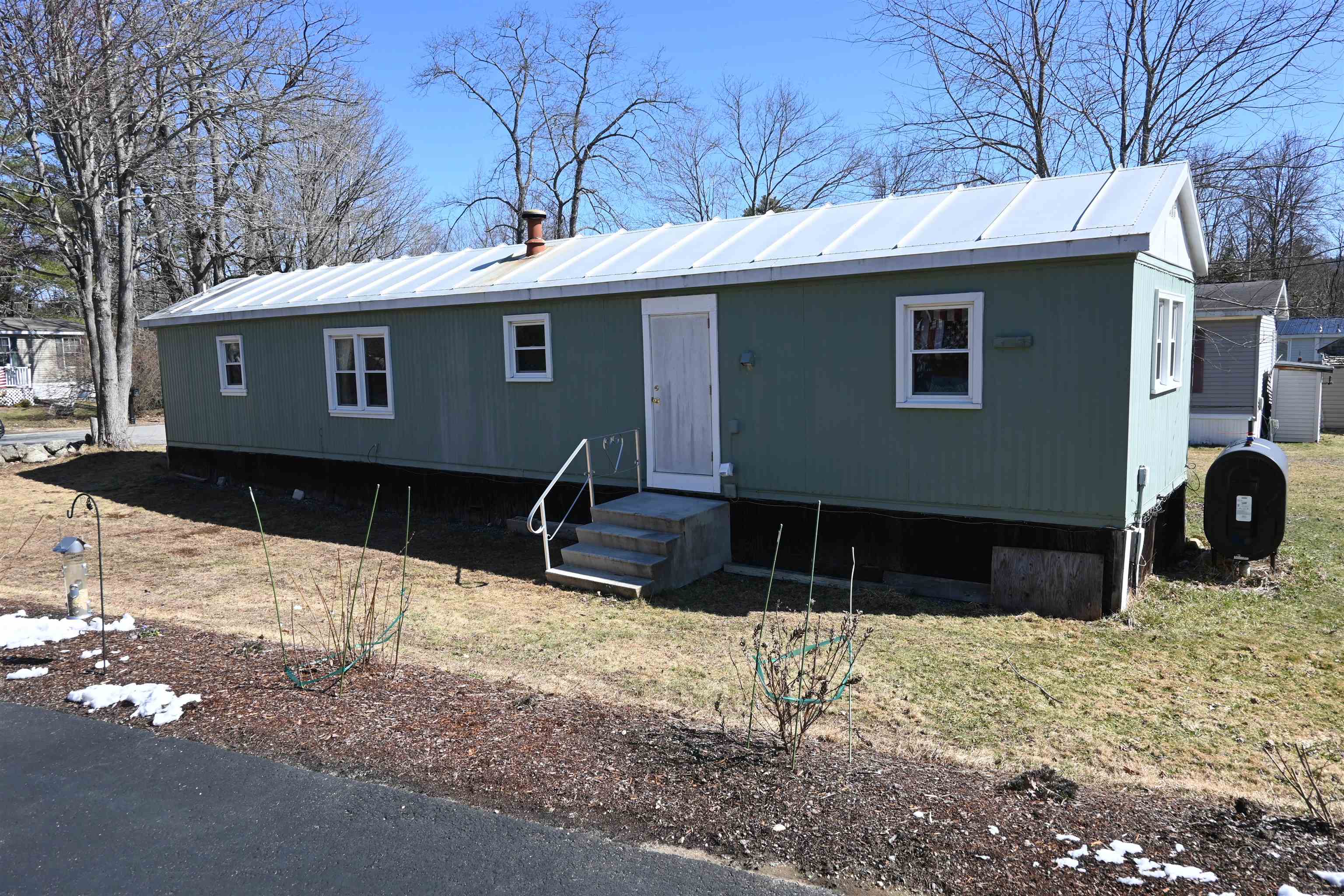 173 Preston St, Hillsborough, NH 03244