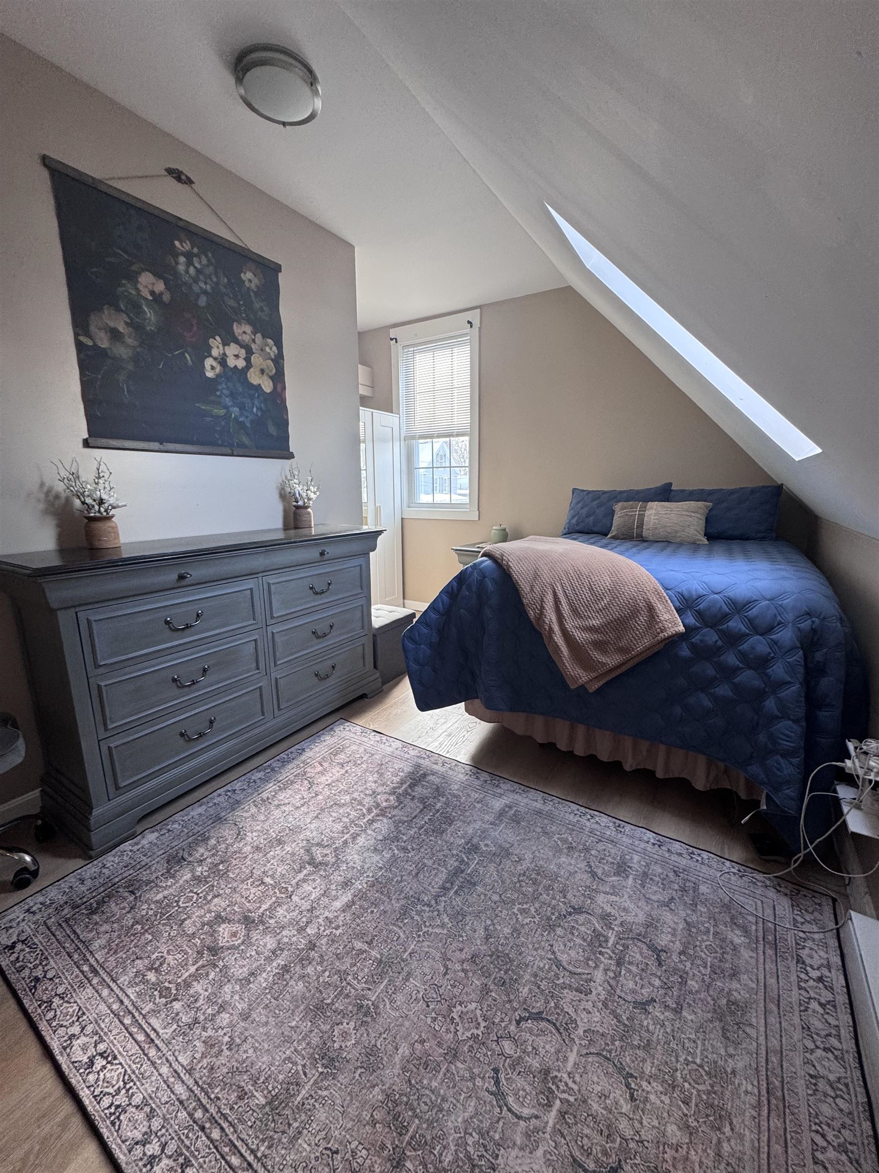 7 Jackson St, Rochester, NH 03867