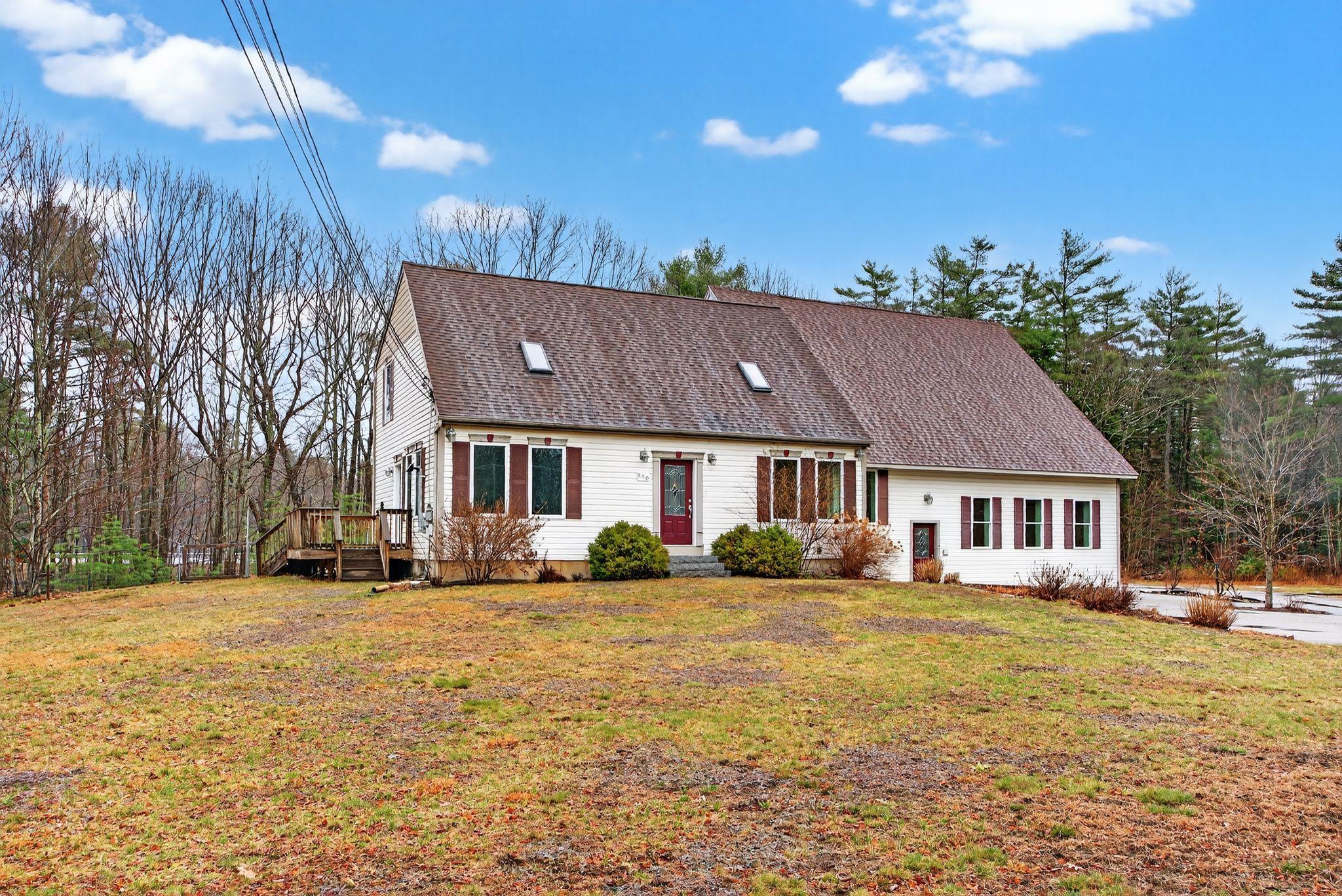 190 Blackwater Rd, Rochester, NH 03867