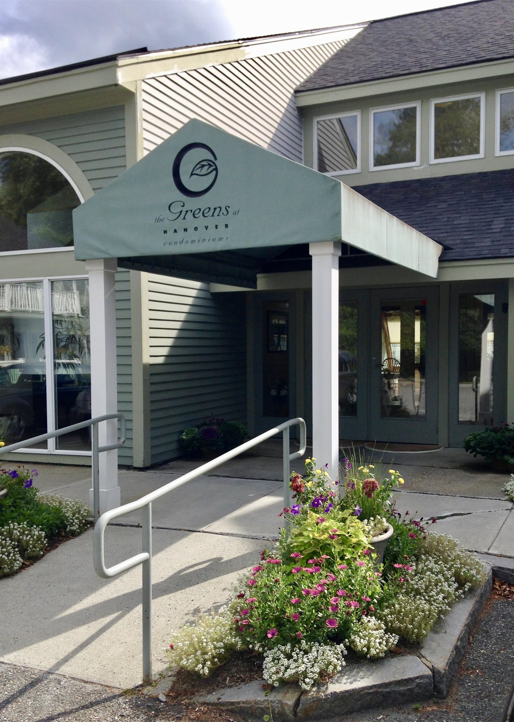 53 Lyme Rd, Hanover, NH 03755