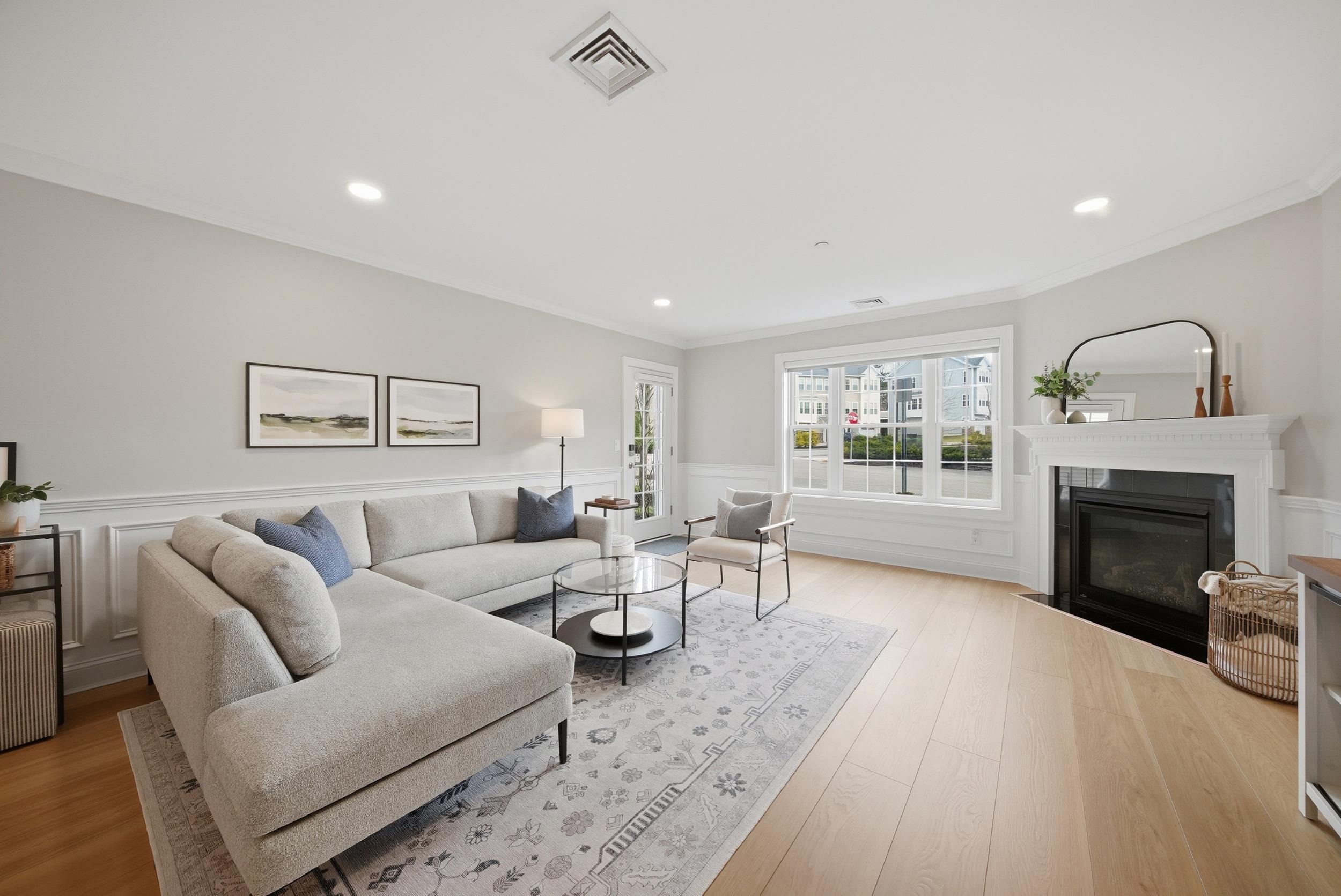 61 Acadia Ln, Exeter, NH 03833