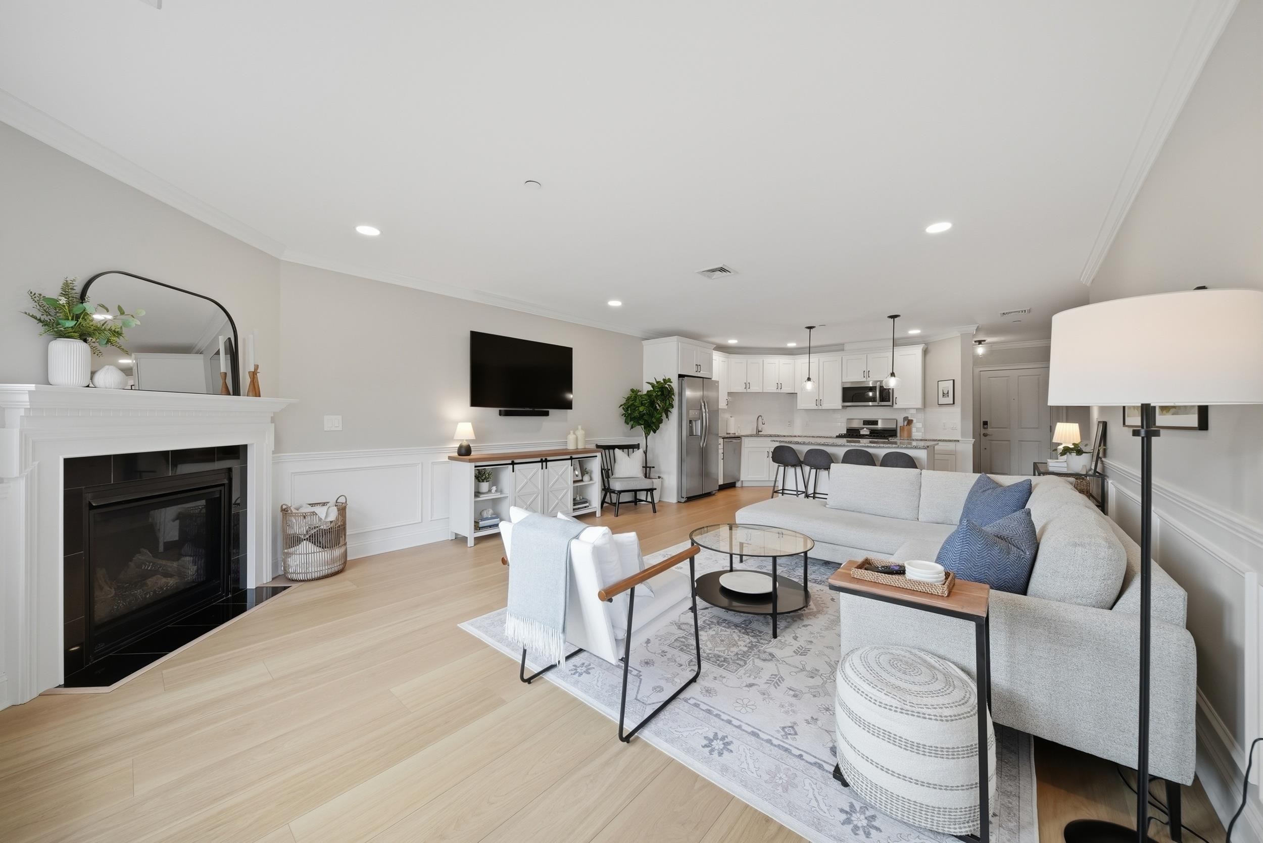 61 Acadia Ln, Exeter, NH 03833