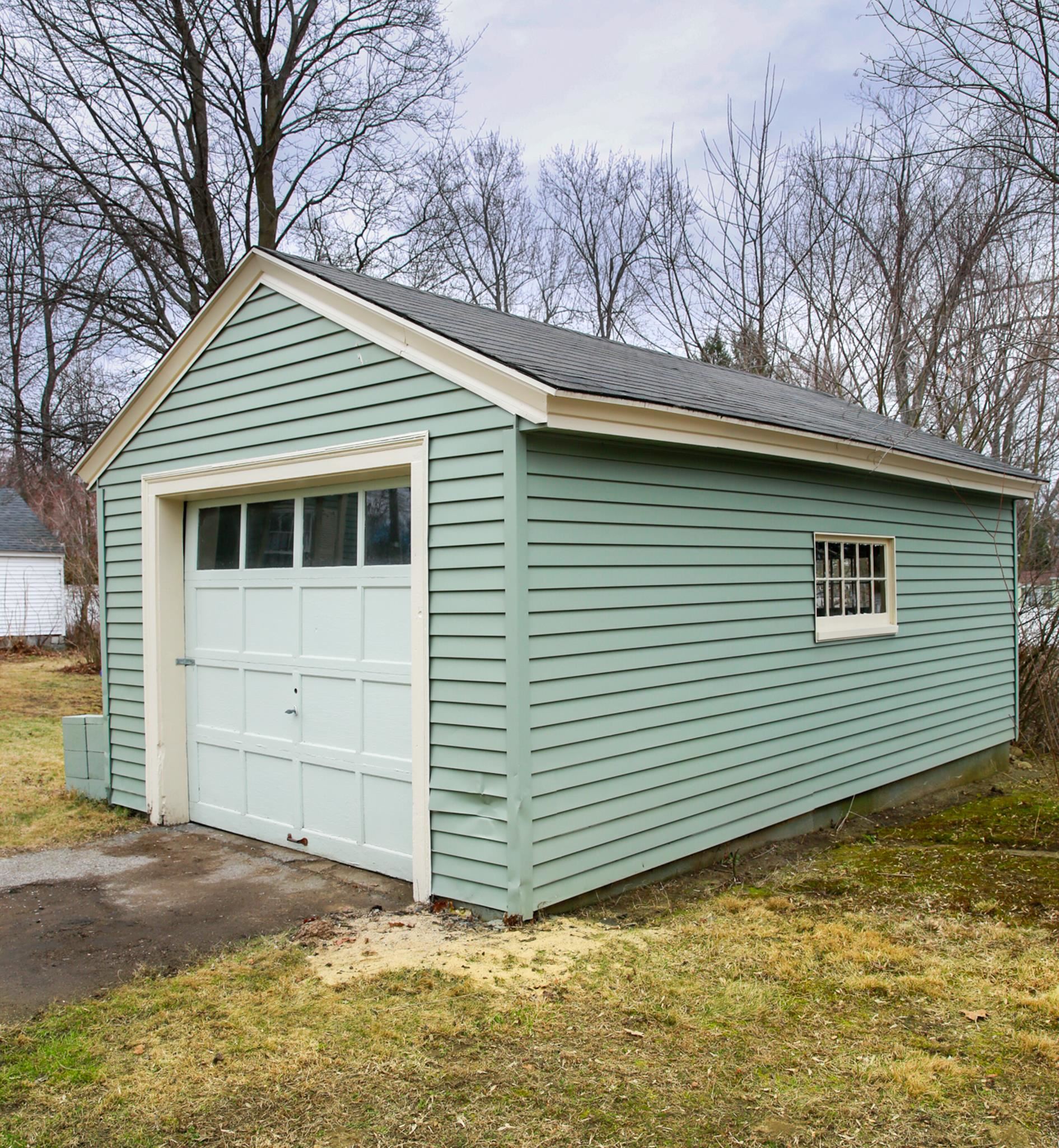 455 Blodget St, Manchester, NH 03104