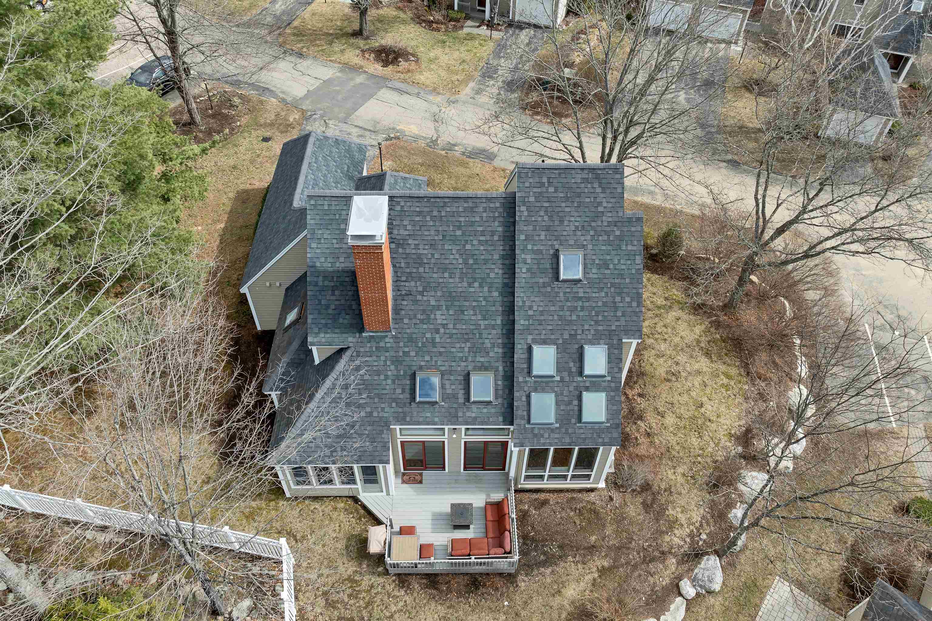 12 Gables Dr, Laconia, NH 03246