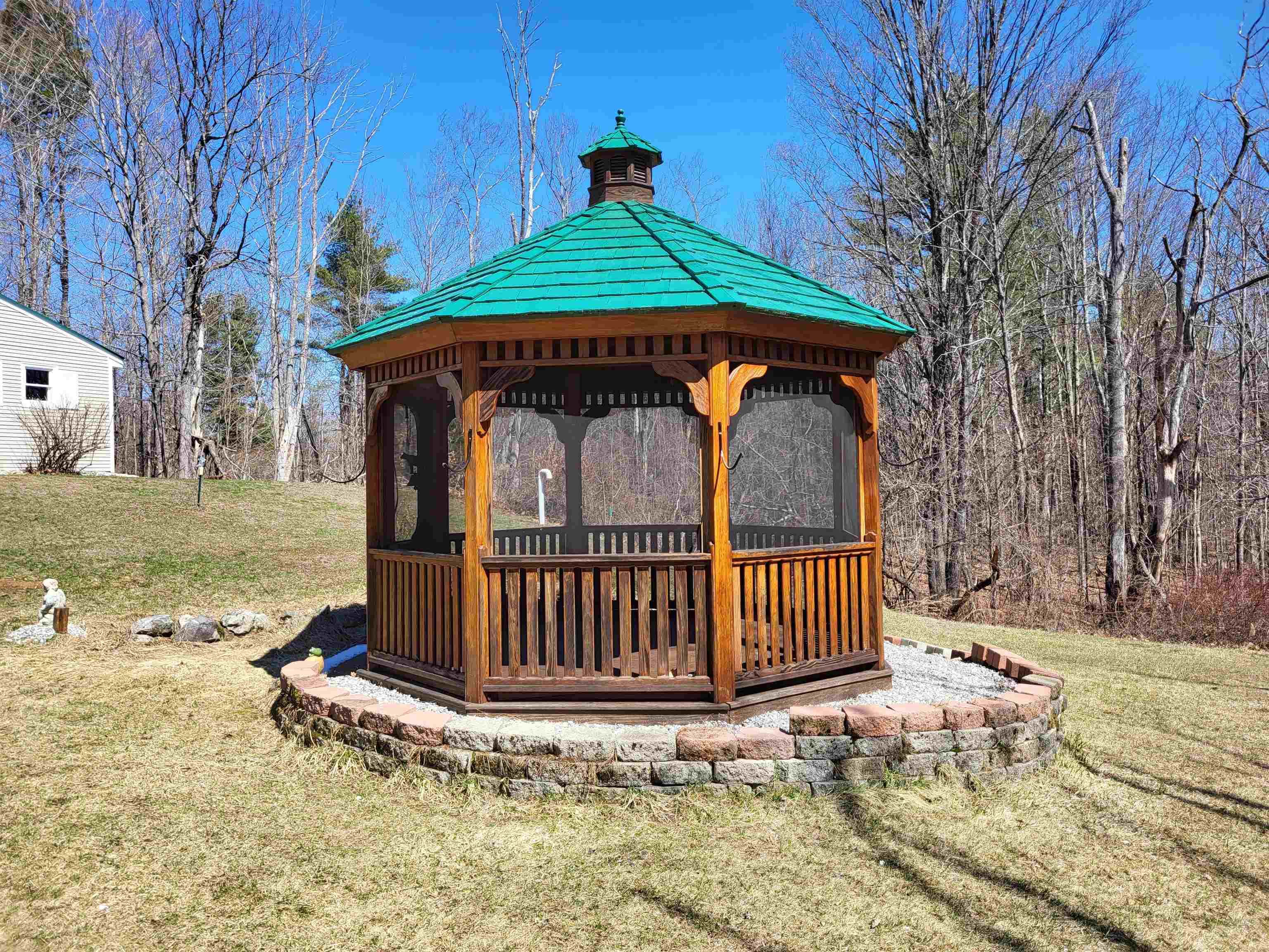 55 Lane Rd, Chichester, NH 03258