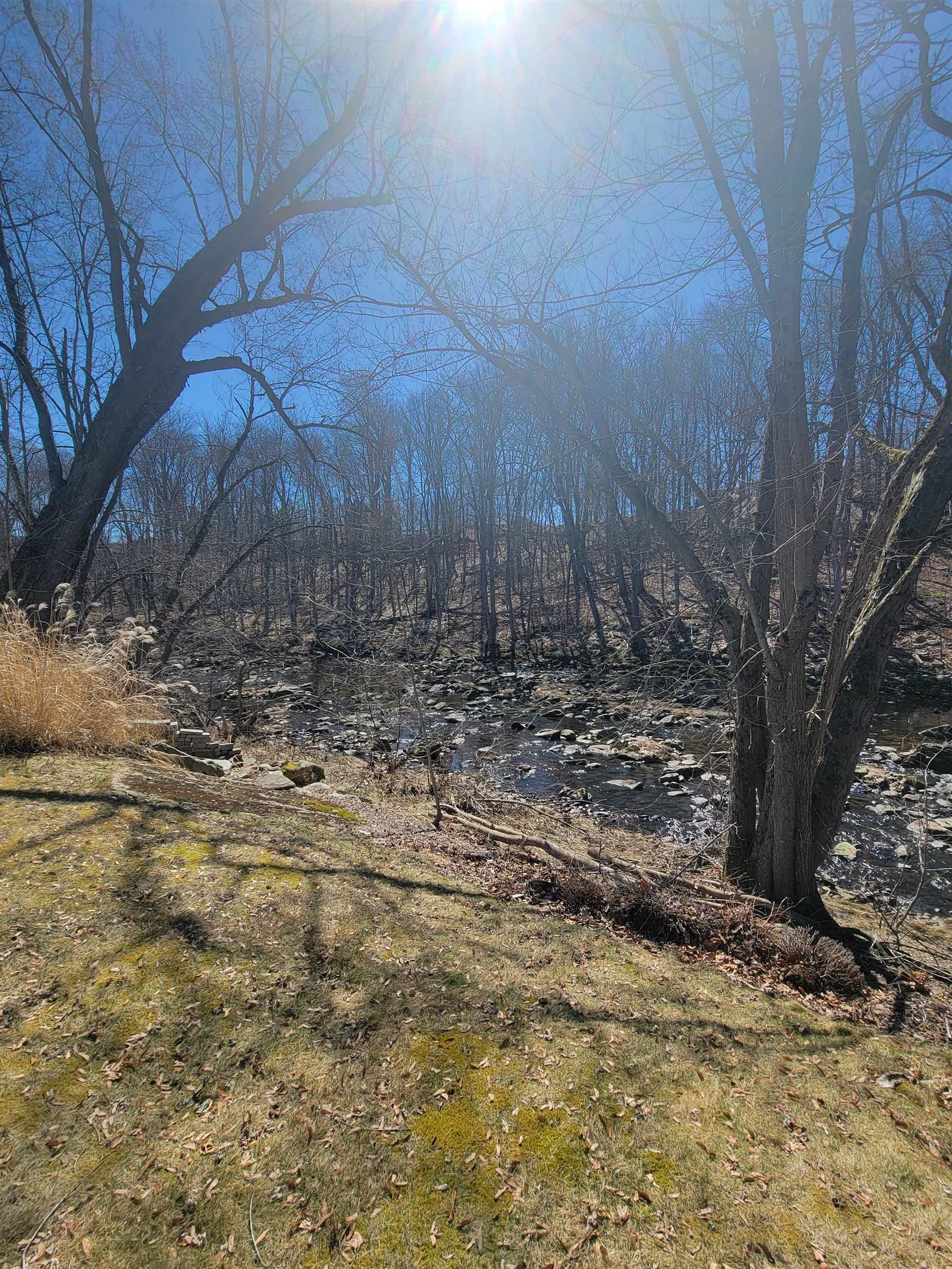 8 Mill Falls Rd, Pembroke, NH 03275