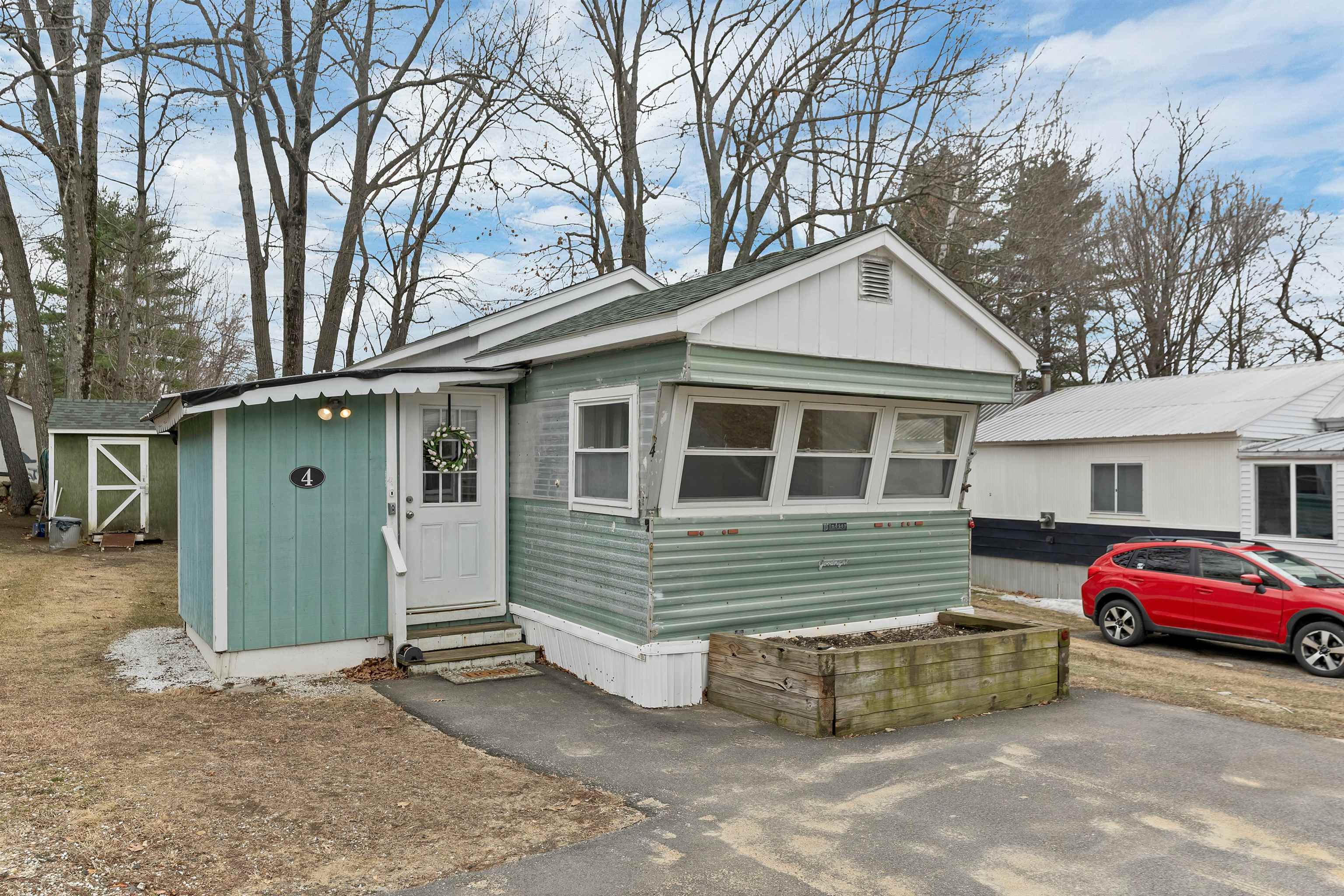 9 Sargent Pl, Gilford, NH 03249