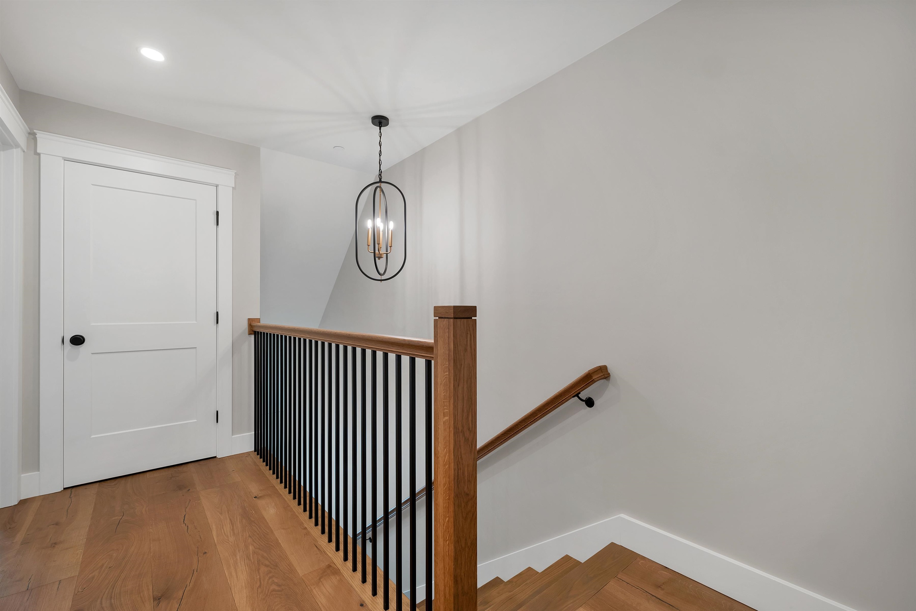 60 White Oaks Rd, Laconia, NH 03246