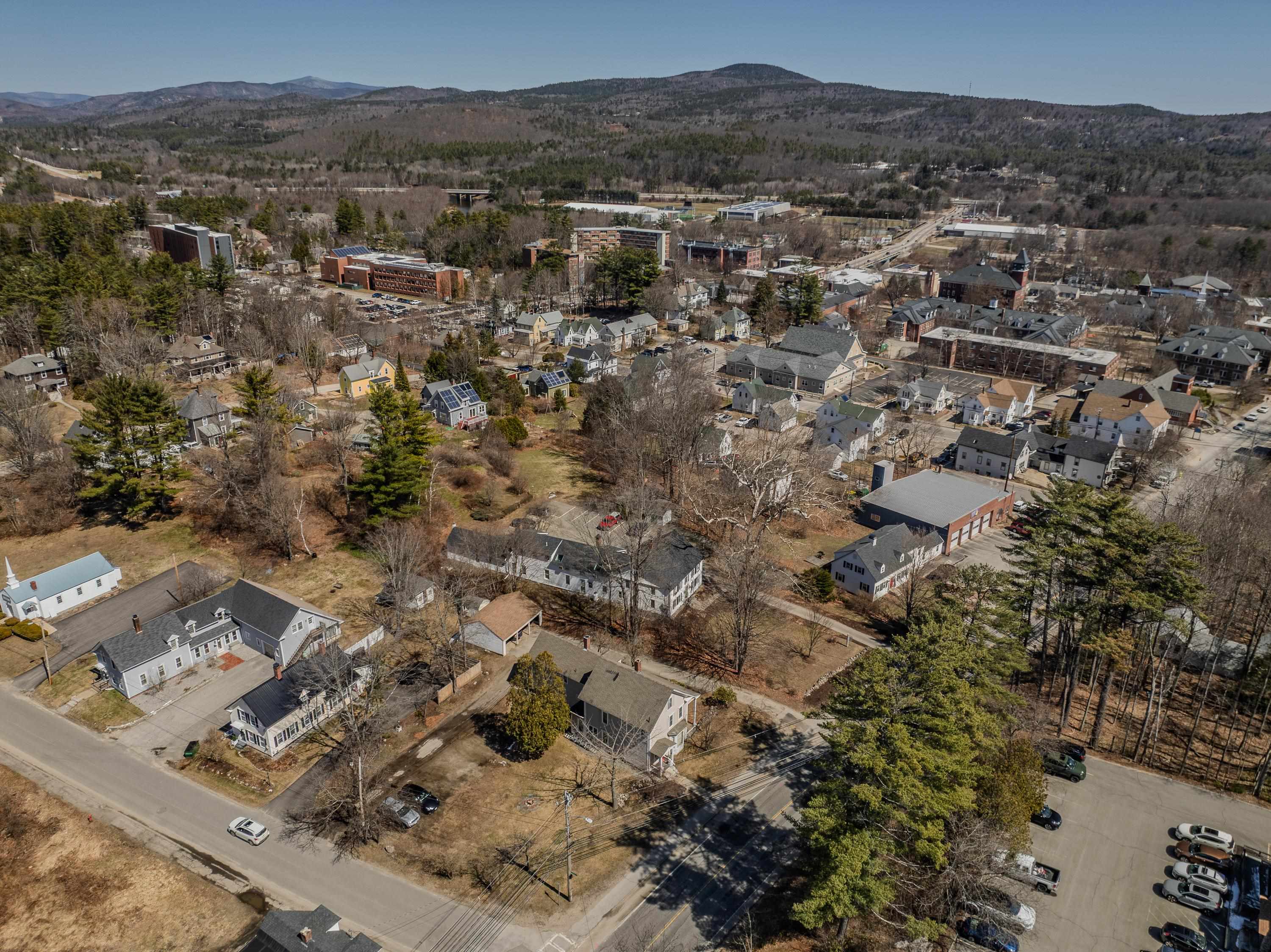 Fantastic location close to town