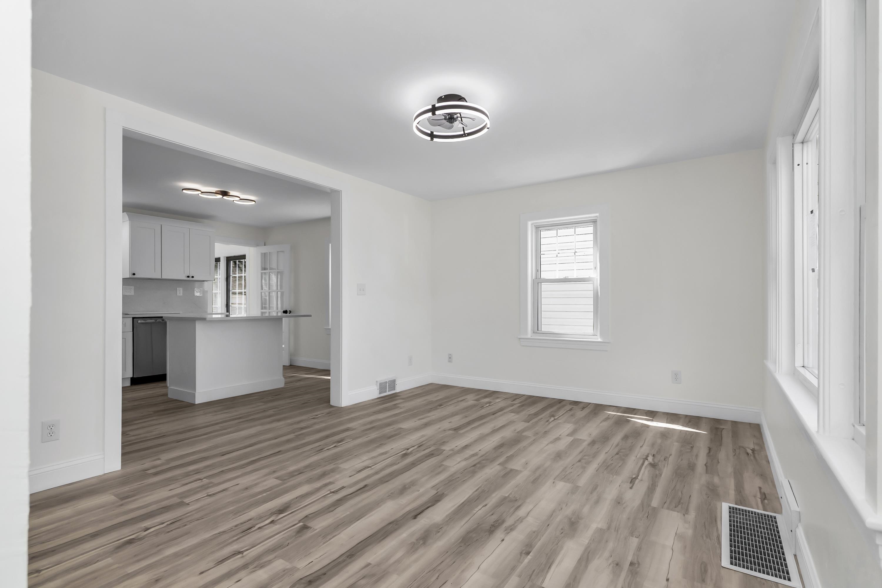 95C Bowers St, Nashua, NH 03060