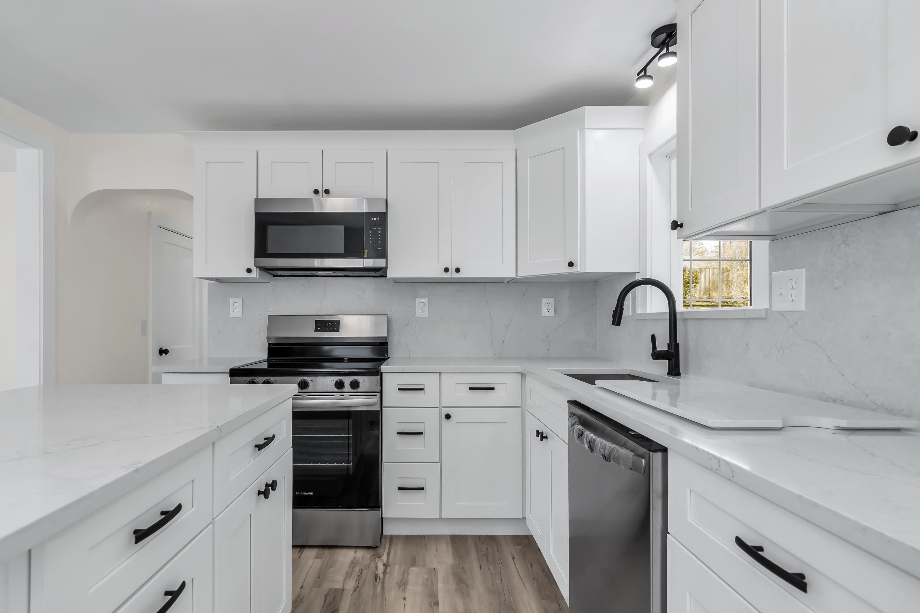 95C Bowers St, Nashua, NH 03060