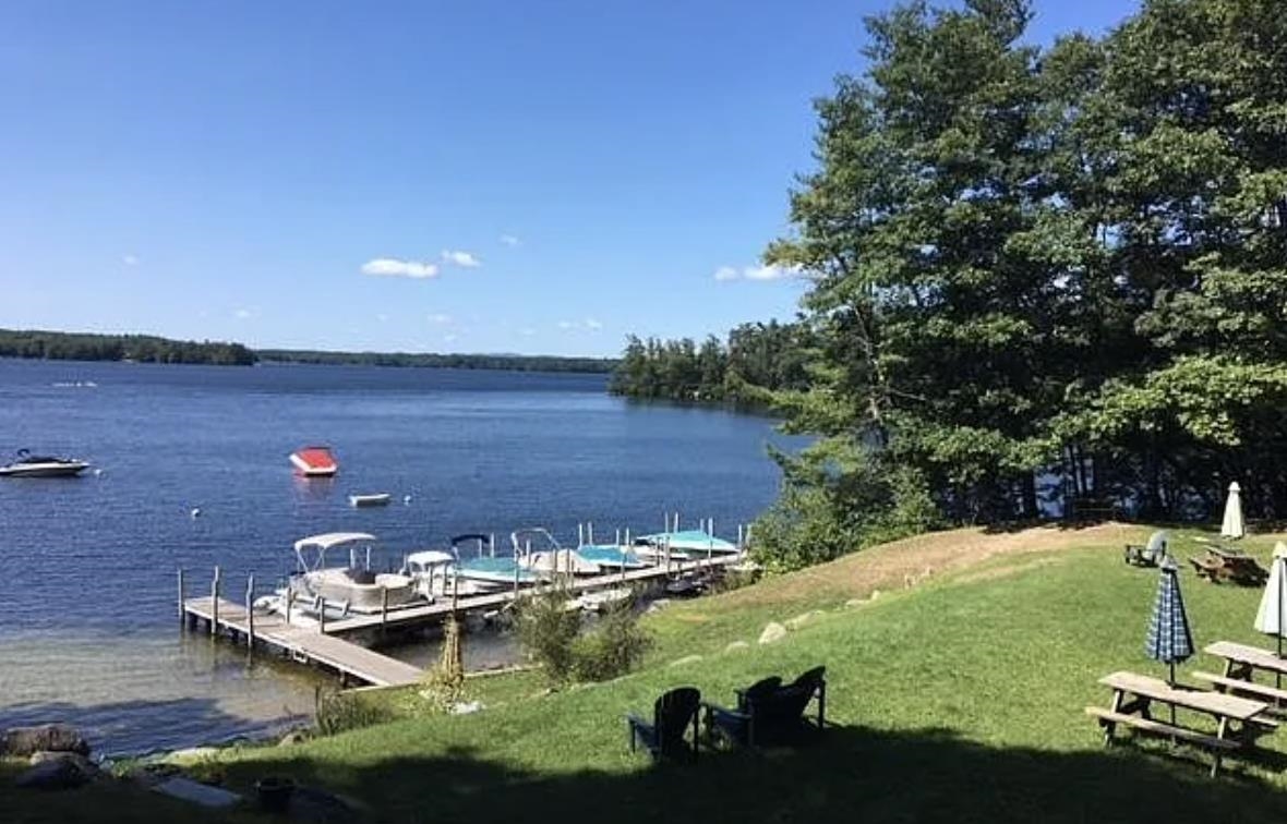 4 Vere Royce Rd, Tuftonboro, NH 03850