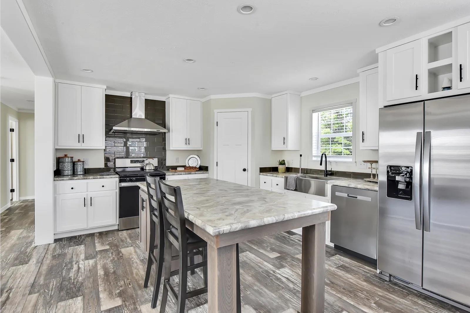 15 Alice Dr, Concord, NH 03303