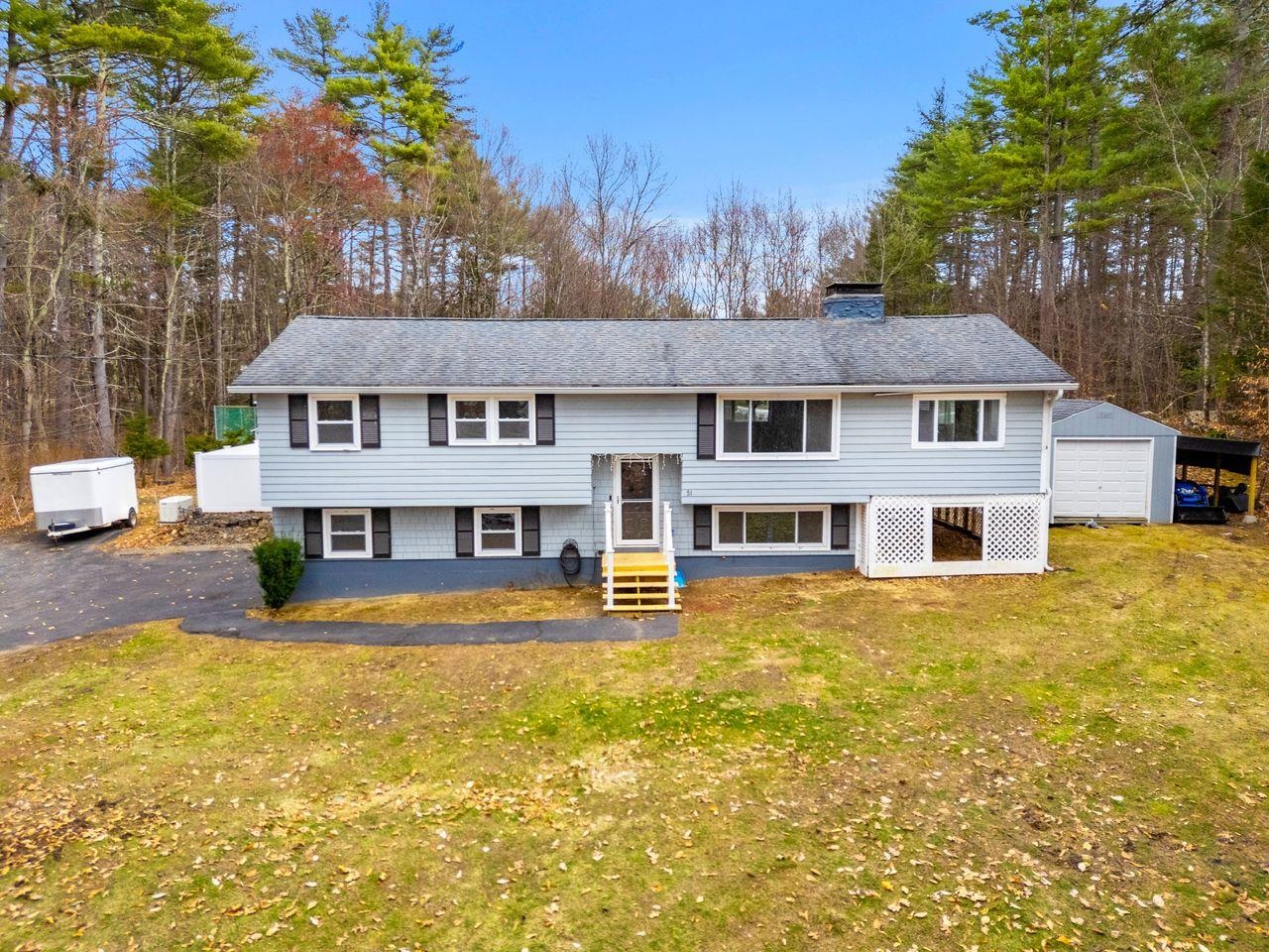51 Margate Dr, Auburn, NH 03032