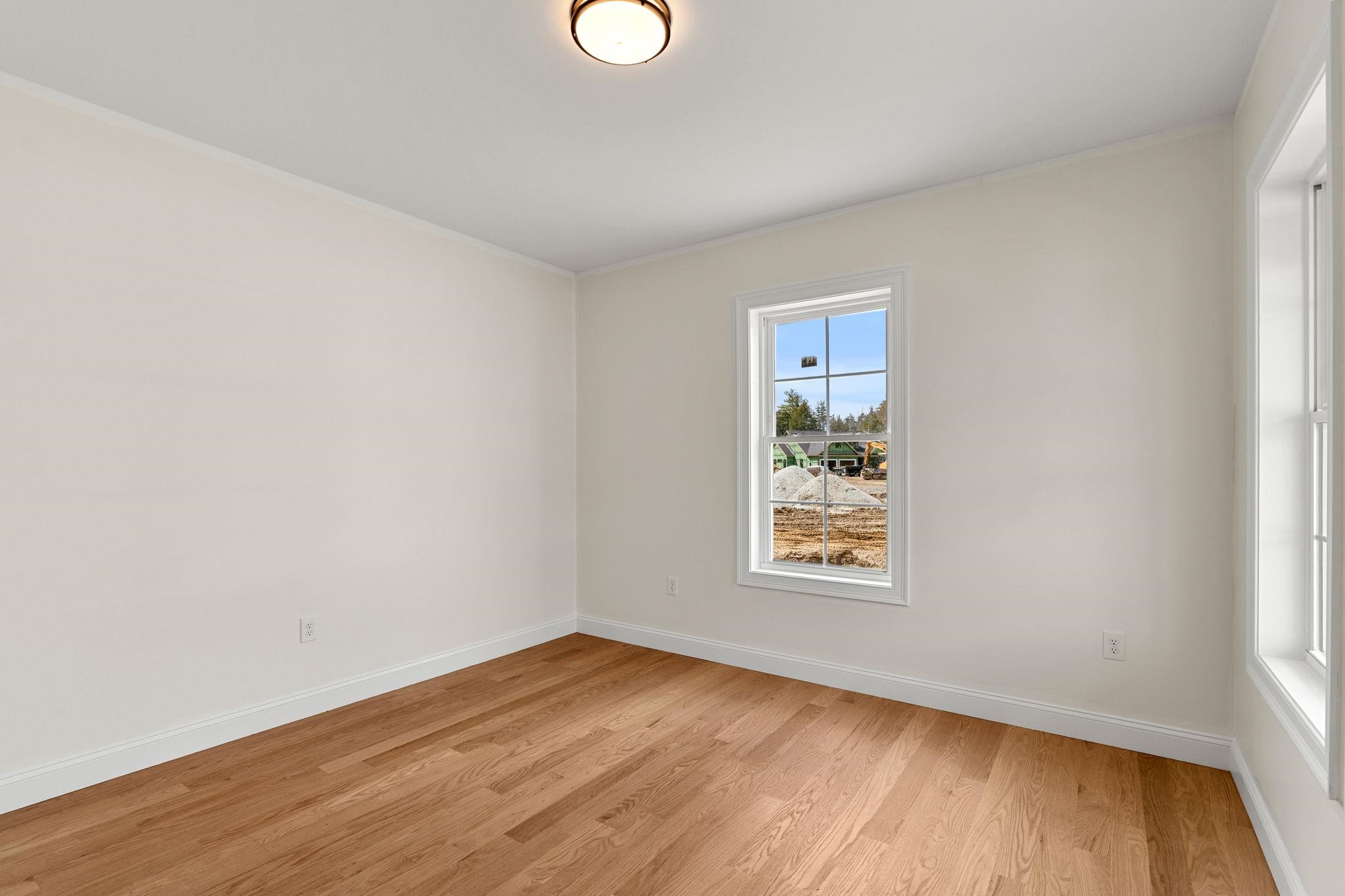 10 Blaisdell Ct, Raymond, NH 03077