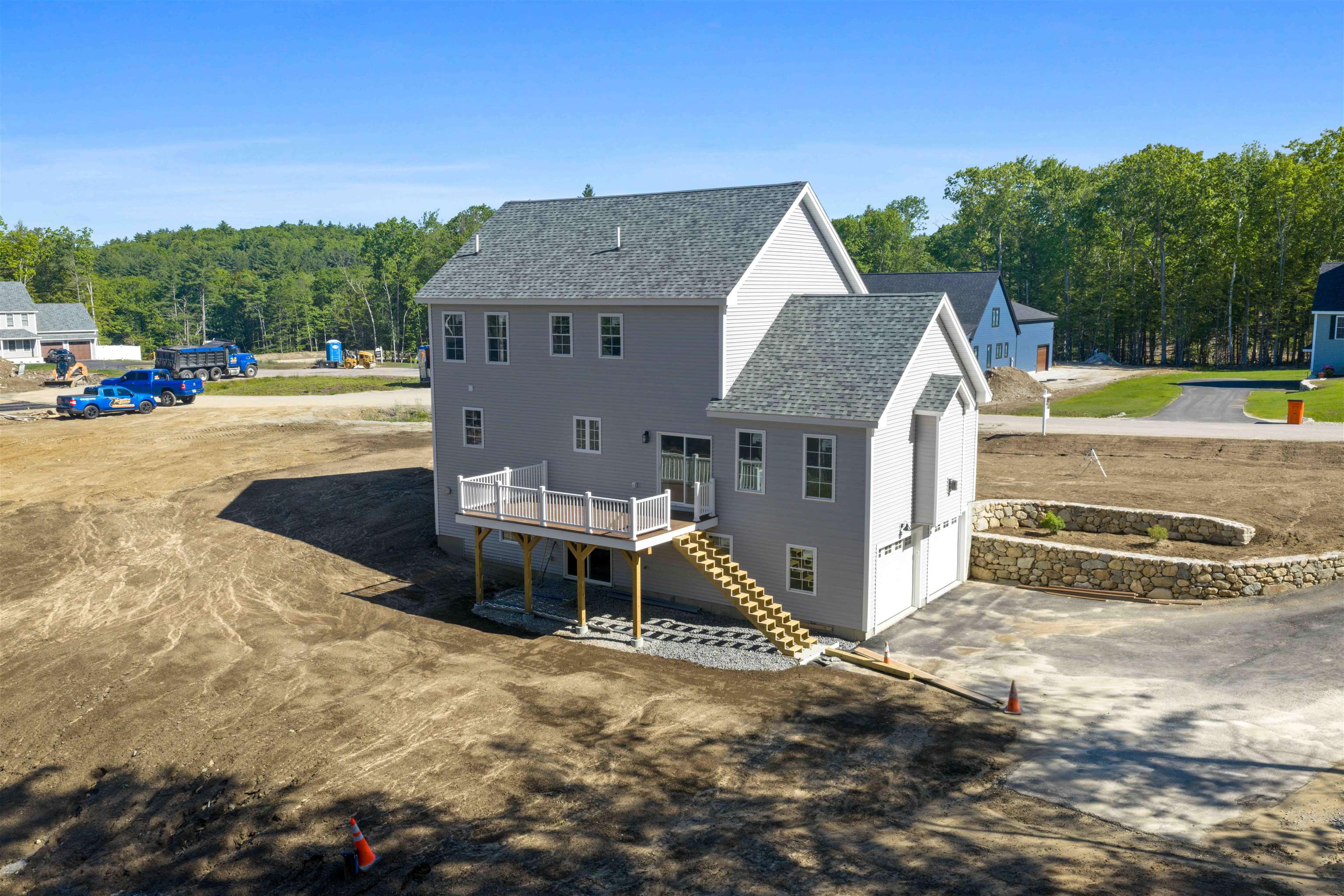 10 Blaisdell Ct, Raymond, NH 03077