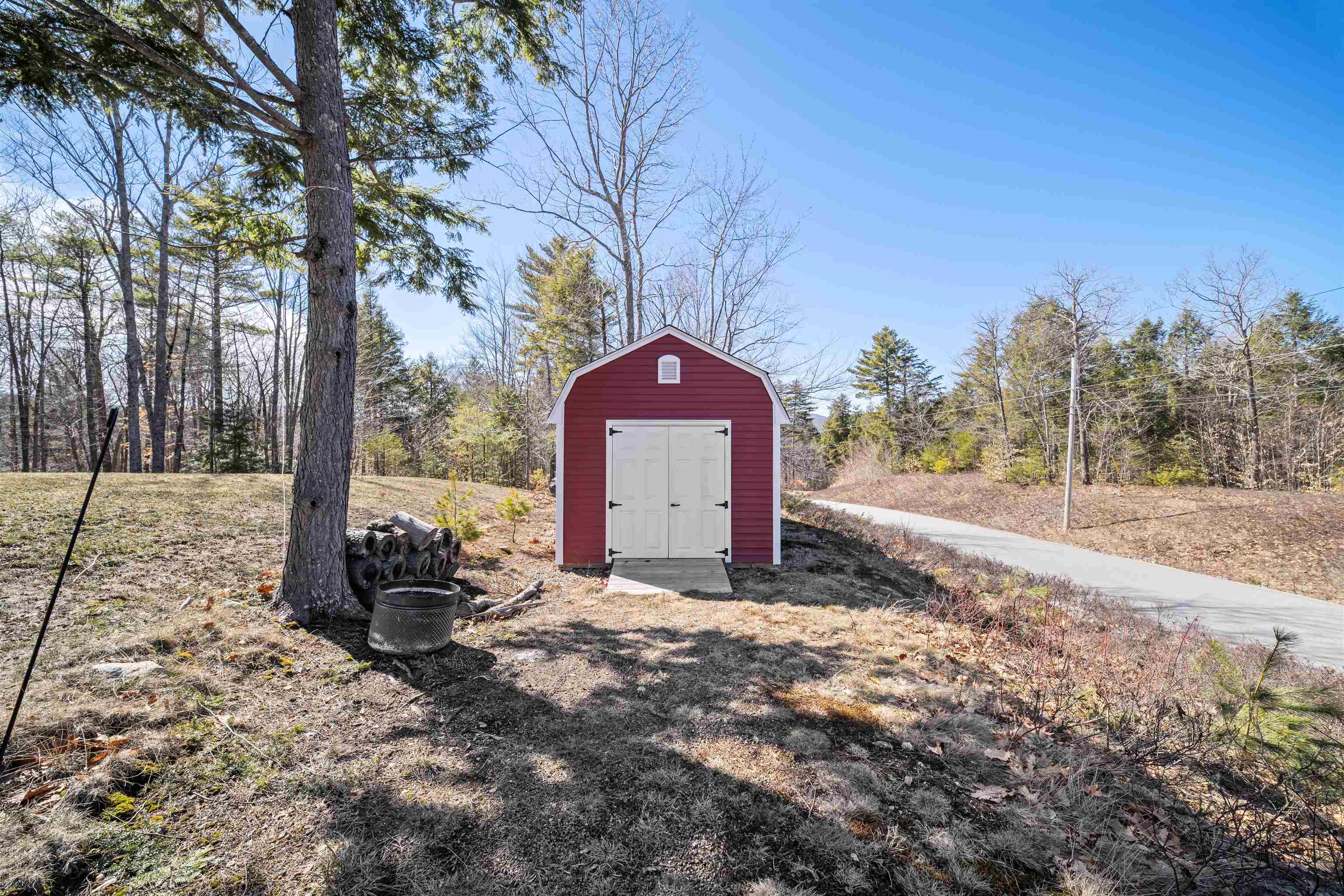 50 Ridge Rd, Alton, NH 03809