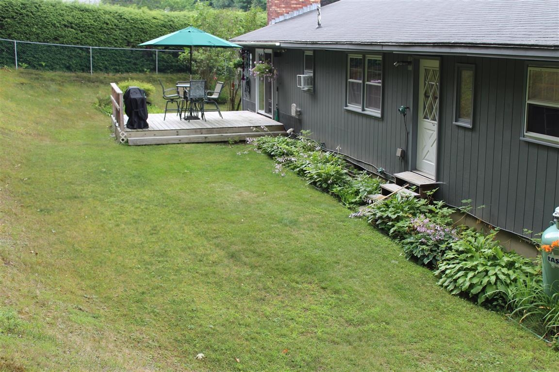 22 Jacqueline Ave, Claremont, NH 03743