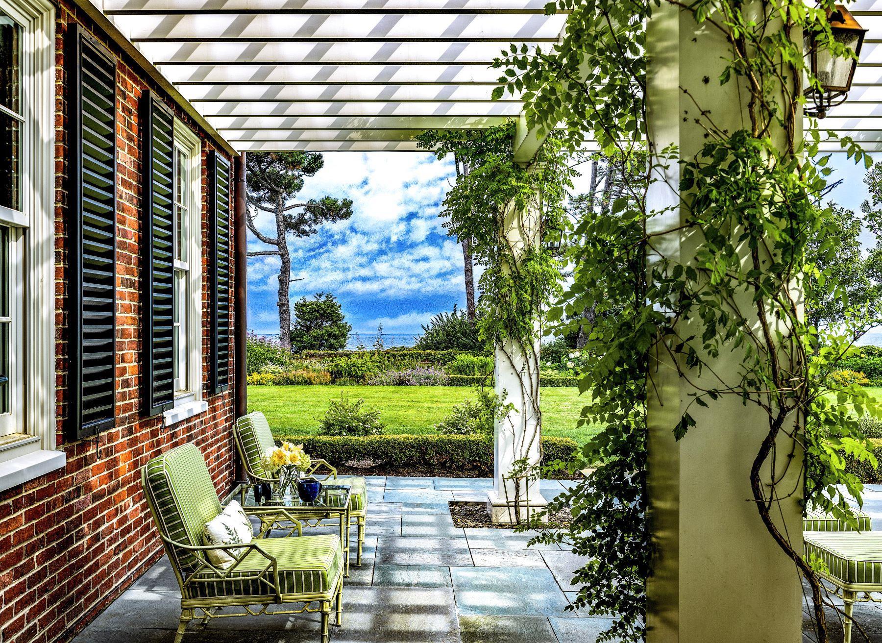 58 Ocean Blvd, North Hampton, NH 03862