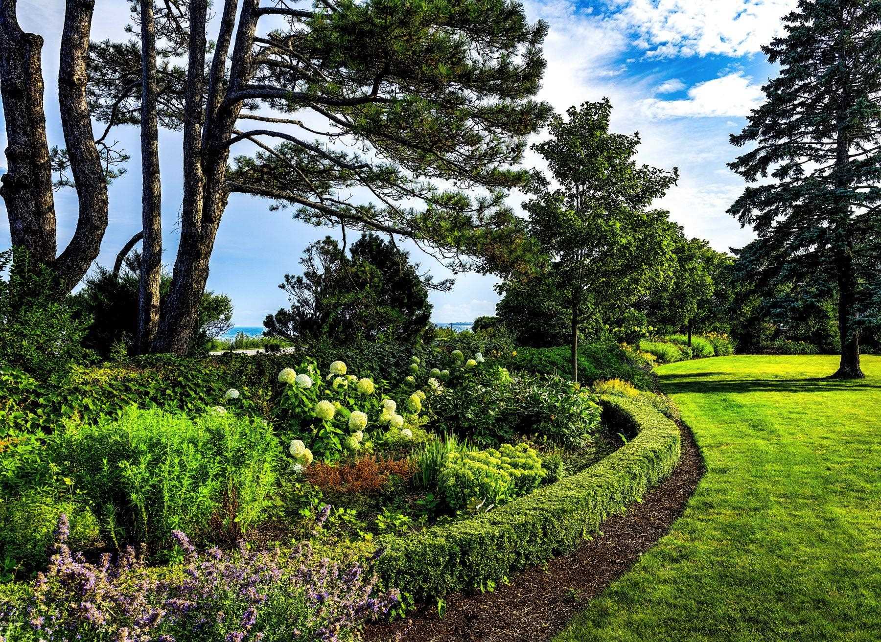 58 Ocean Blvd, North Hampton, NH 03862