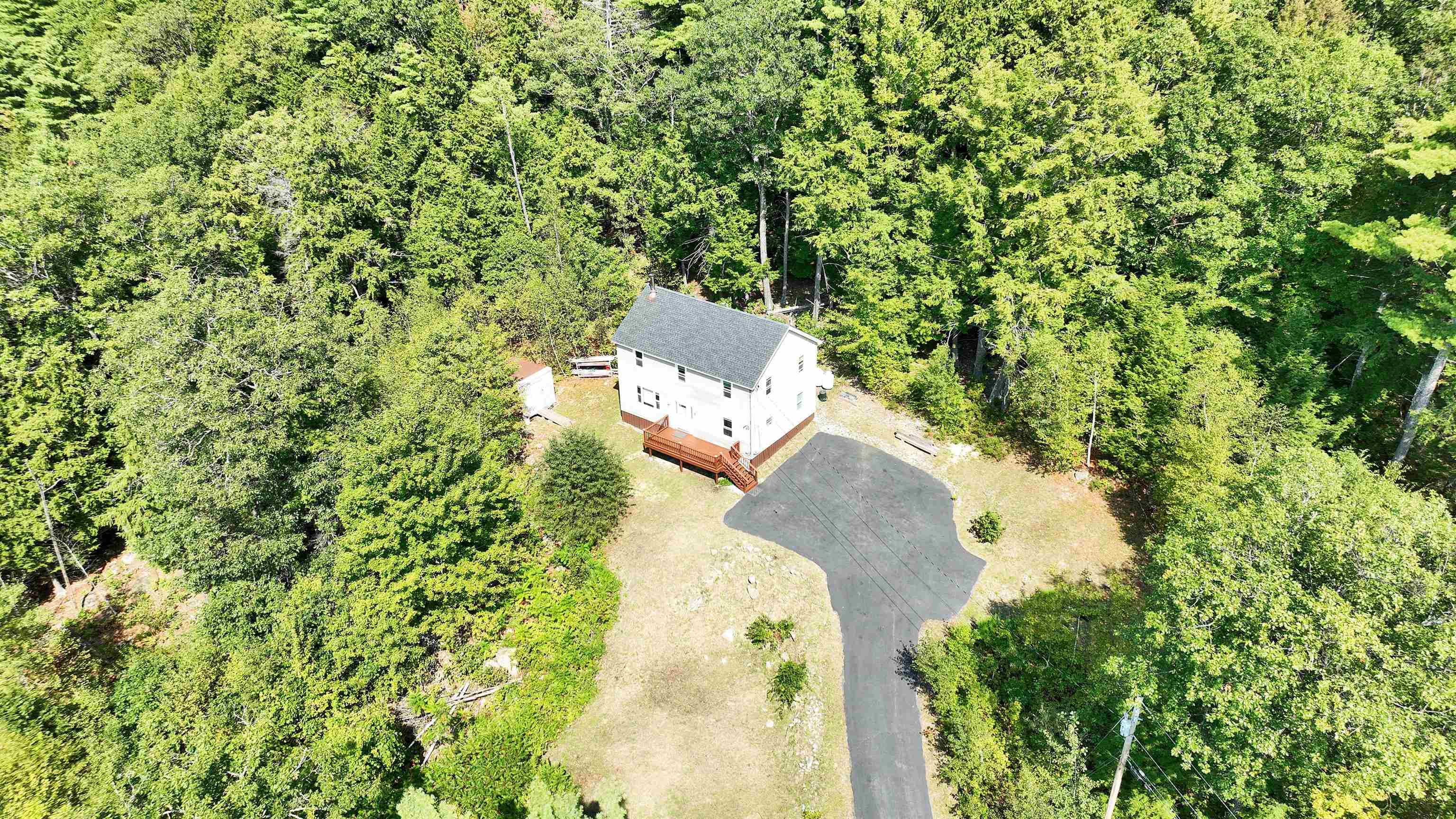 51 Megan Ln, Hillsborough, NH 03244