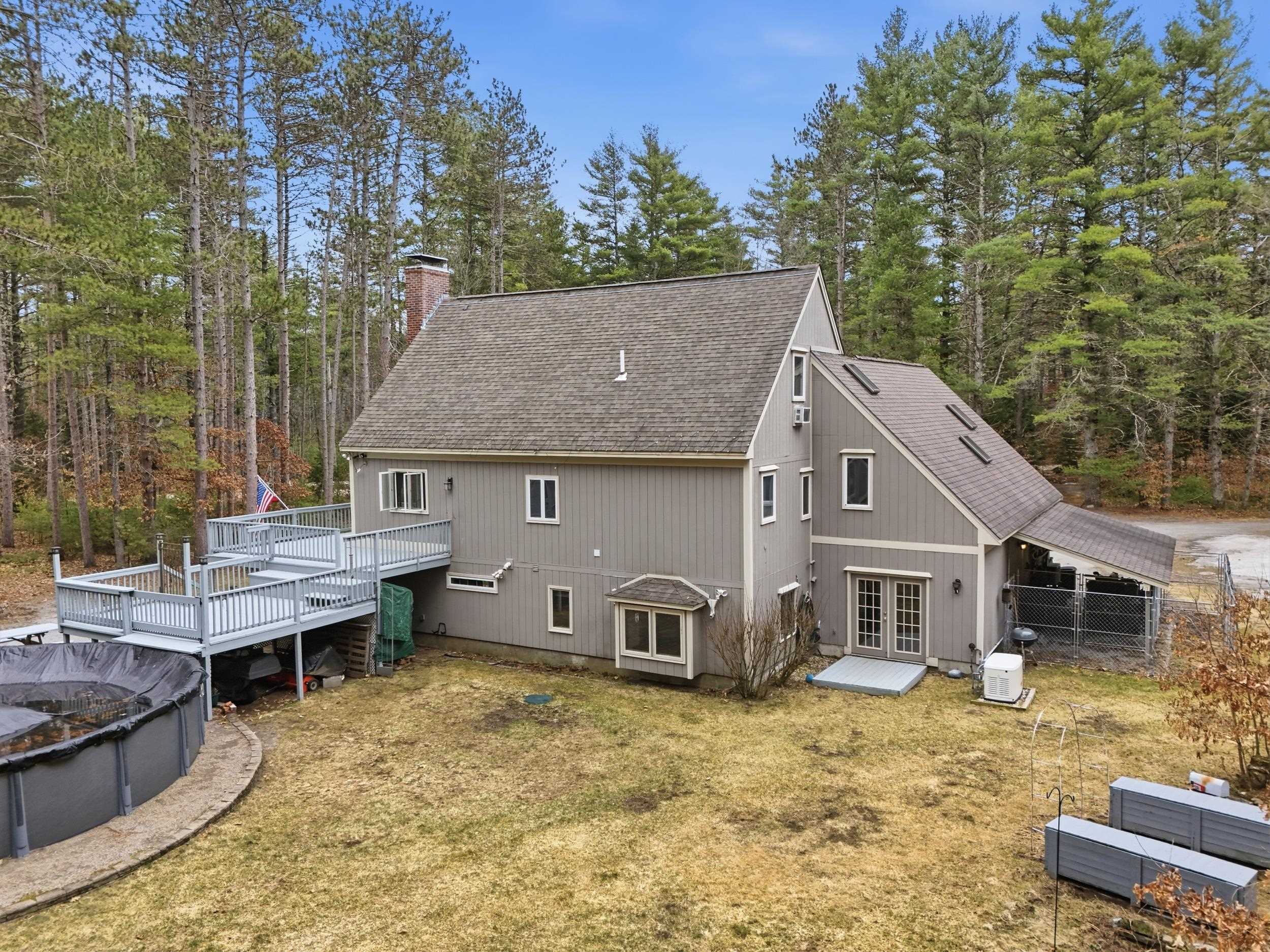 84 Butterfield Mill Rd, New Boston, NH 03070
