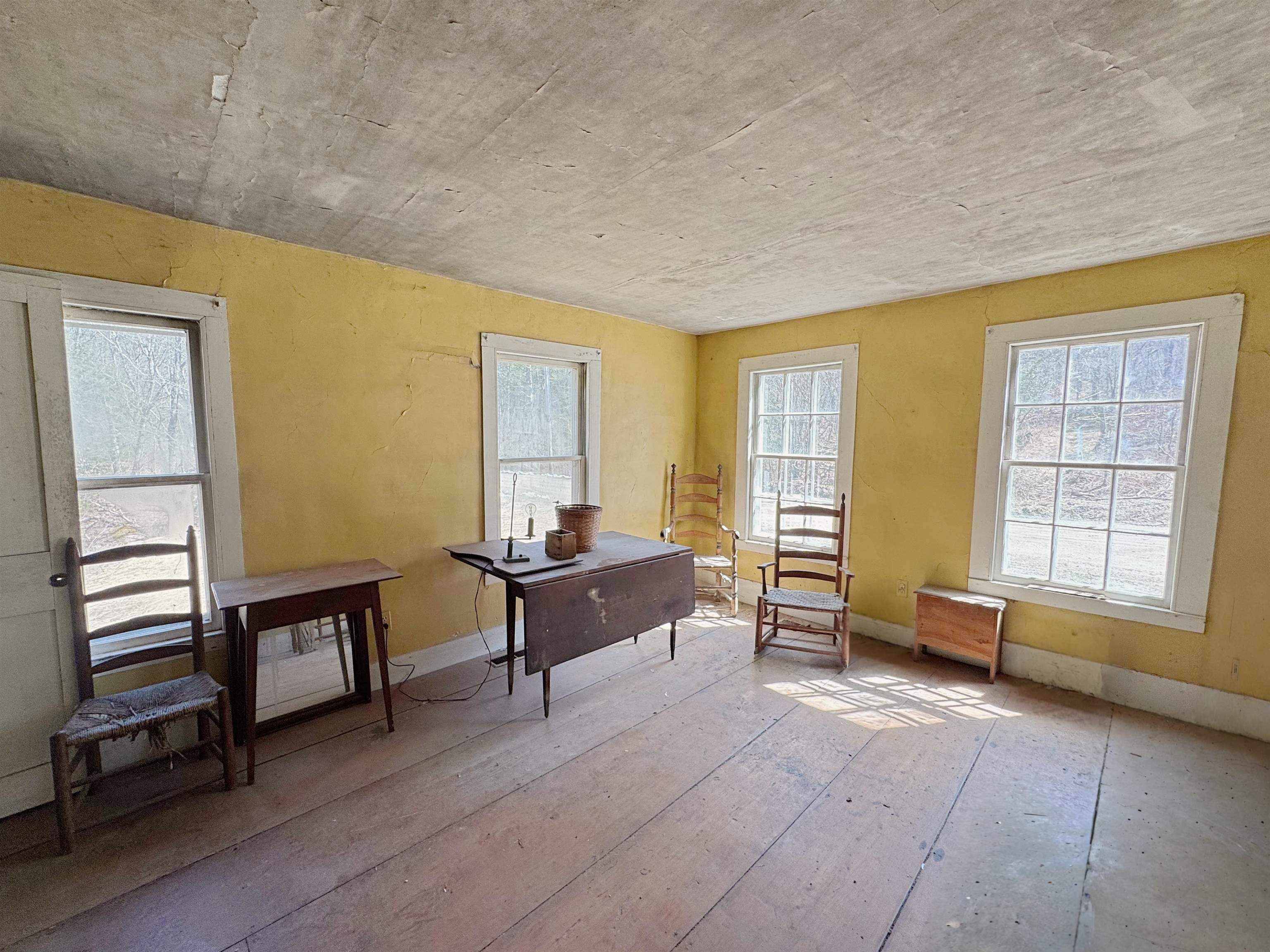 83 Clark Rd, Acworth, NH 03601